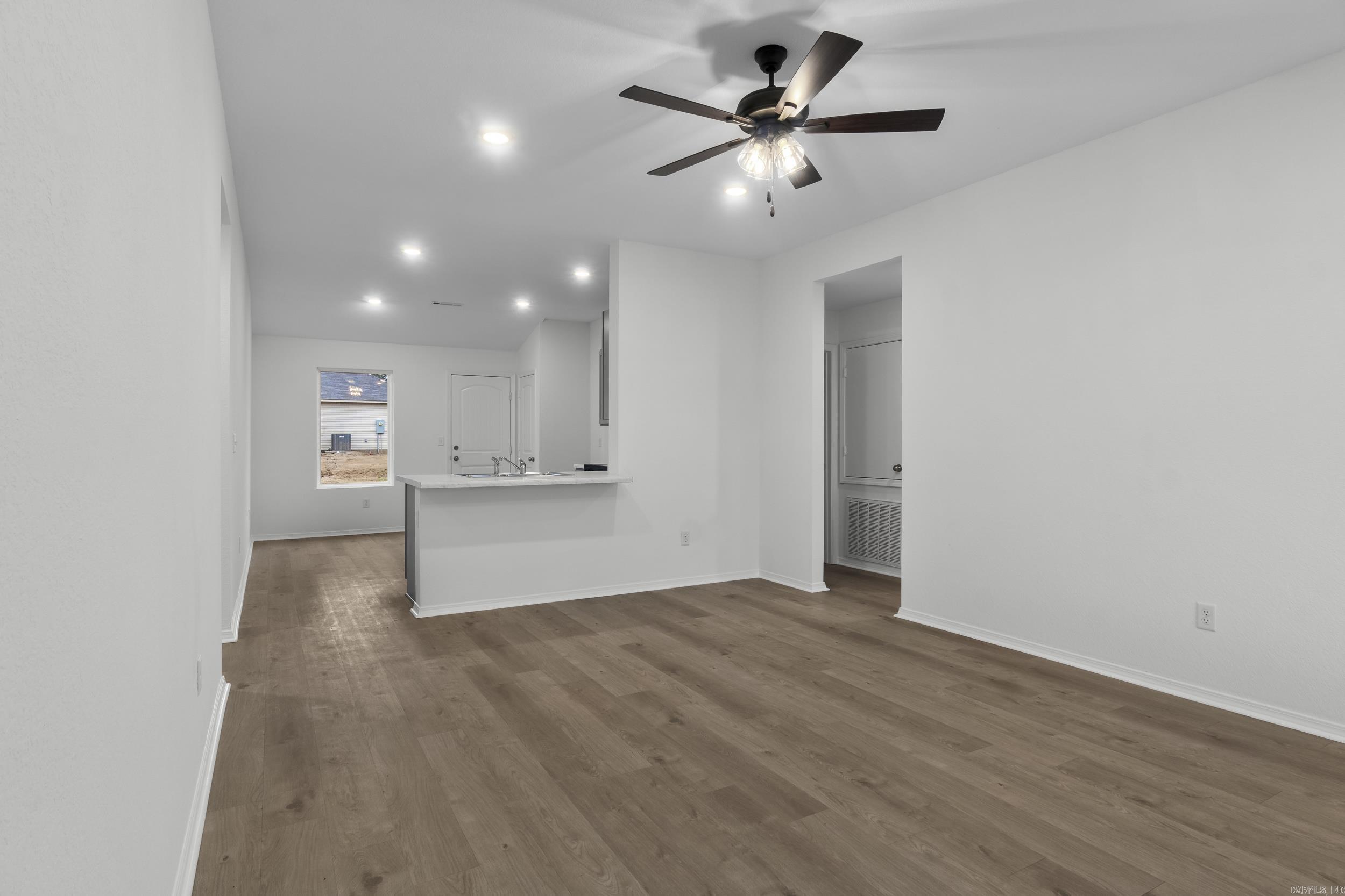 SPRINGLAKE TRAILS - Residential