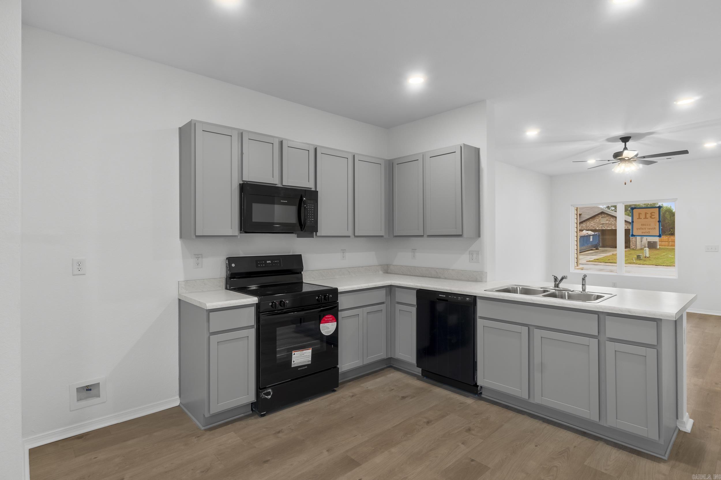 SPRINGLAKE TRAILS - Residential