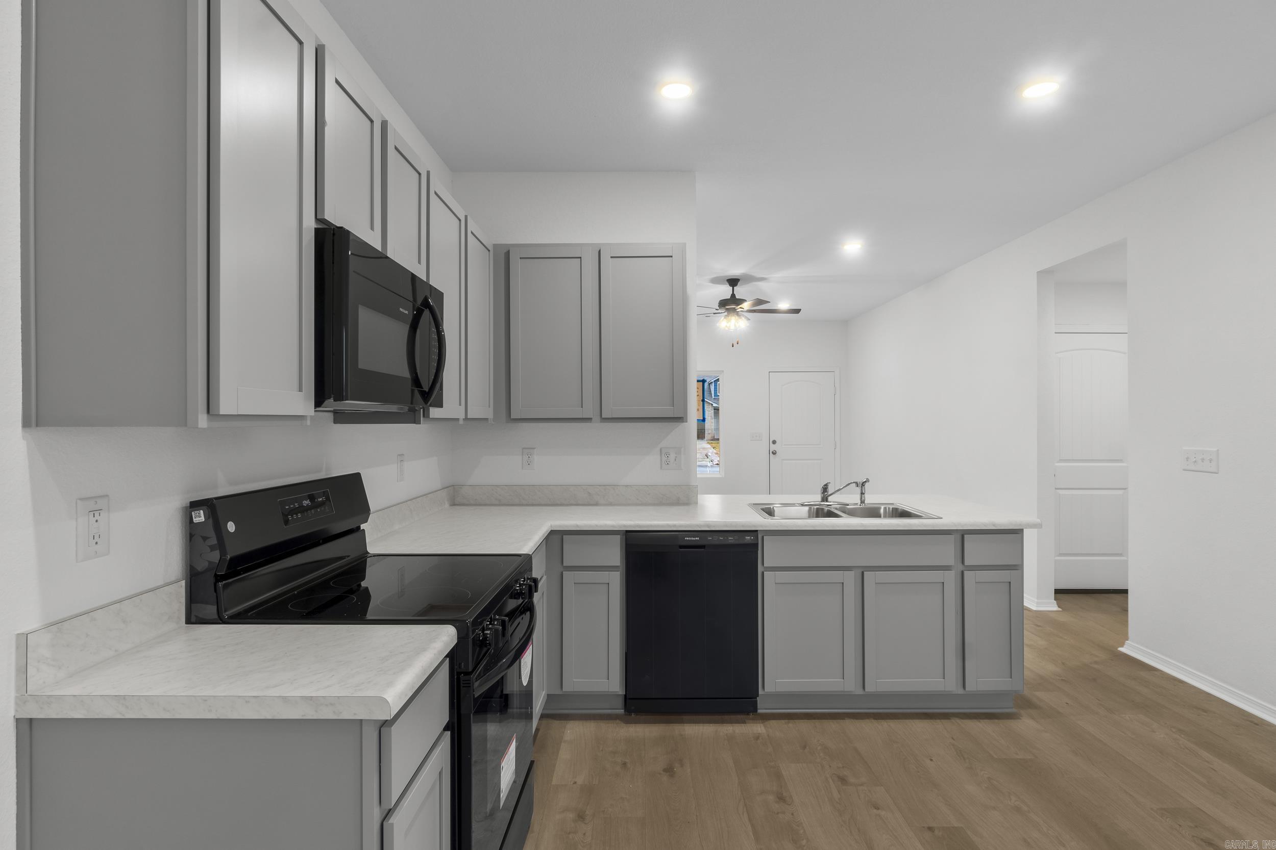 SPRINGLAKE TRAILS - Residential