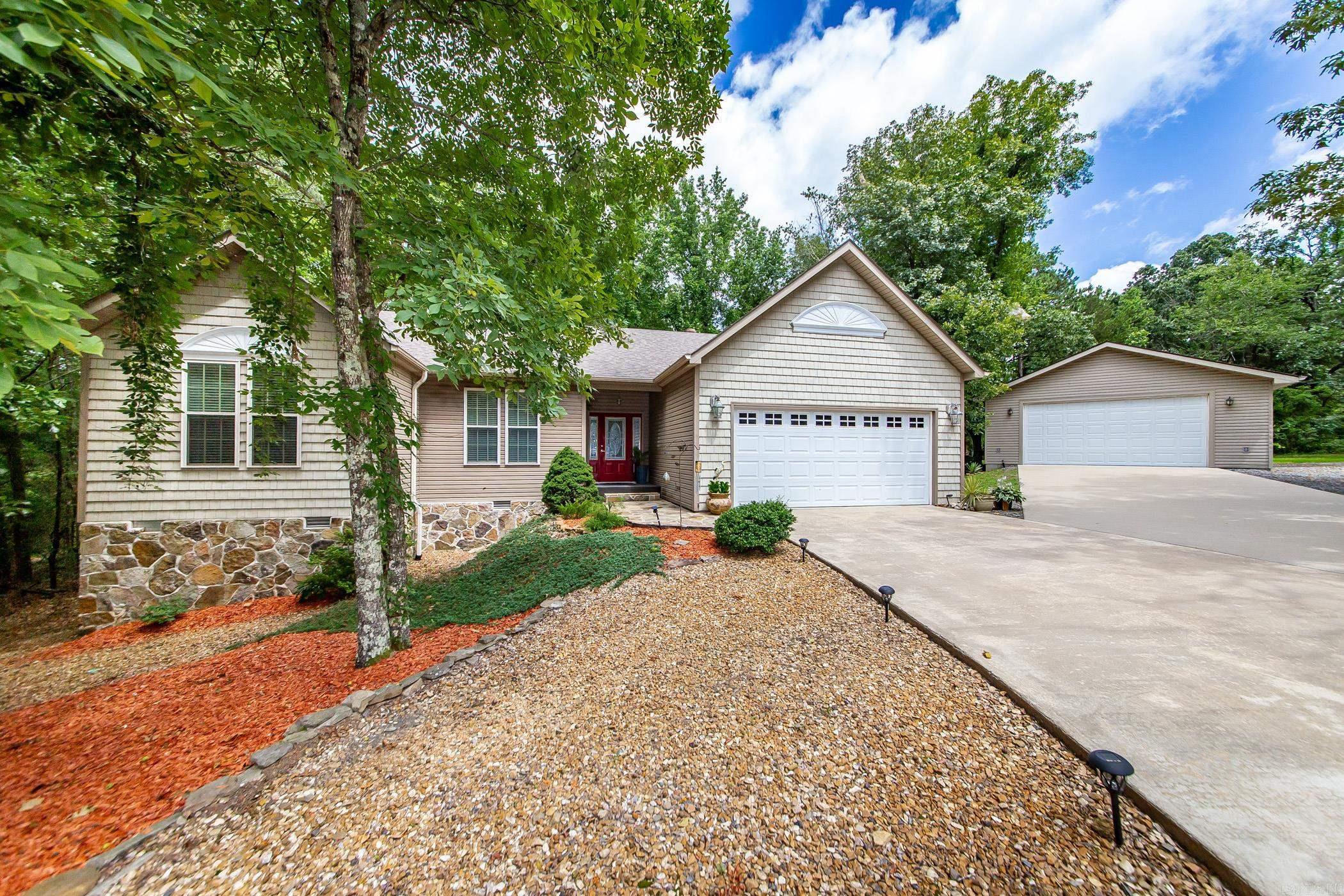 MOUNTAIN RANCH - Residential