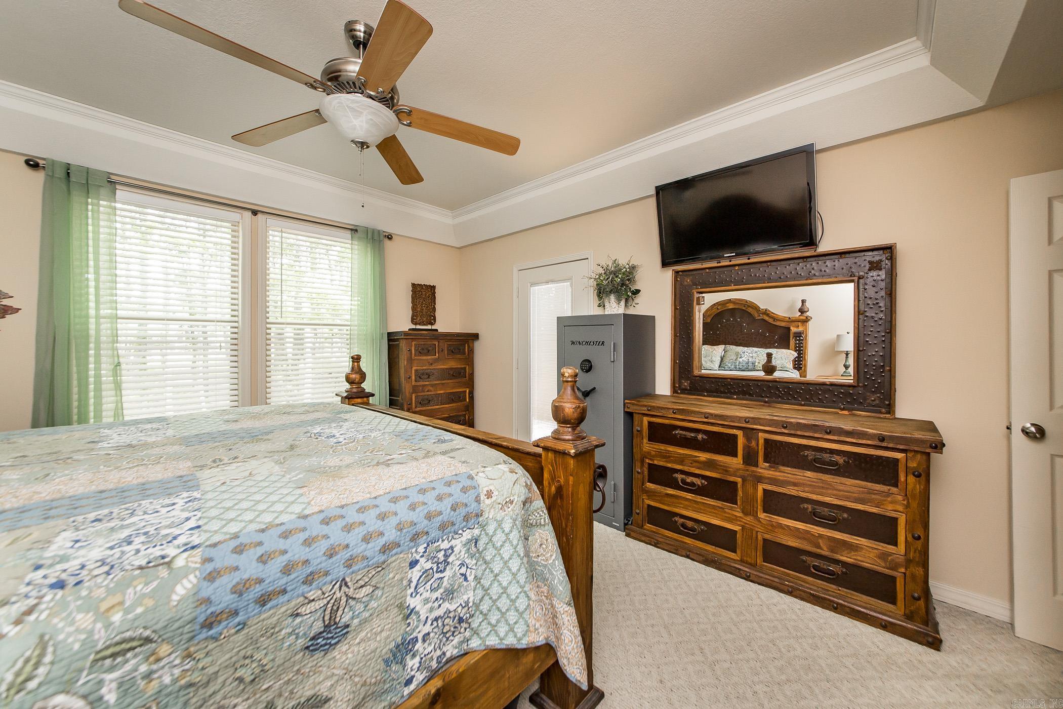MOUNTAIN RANCH - Residential