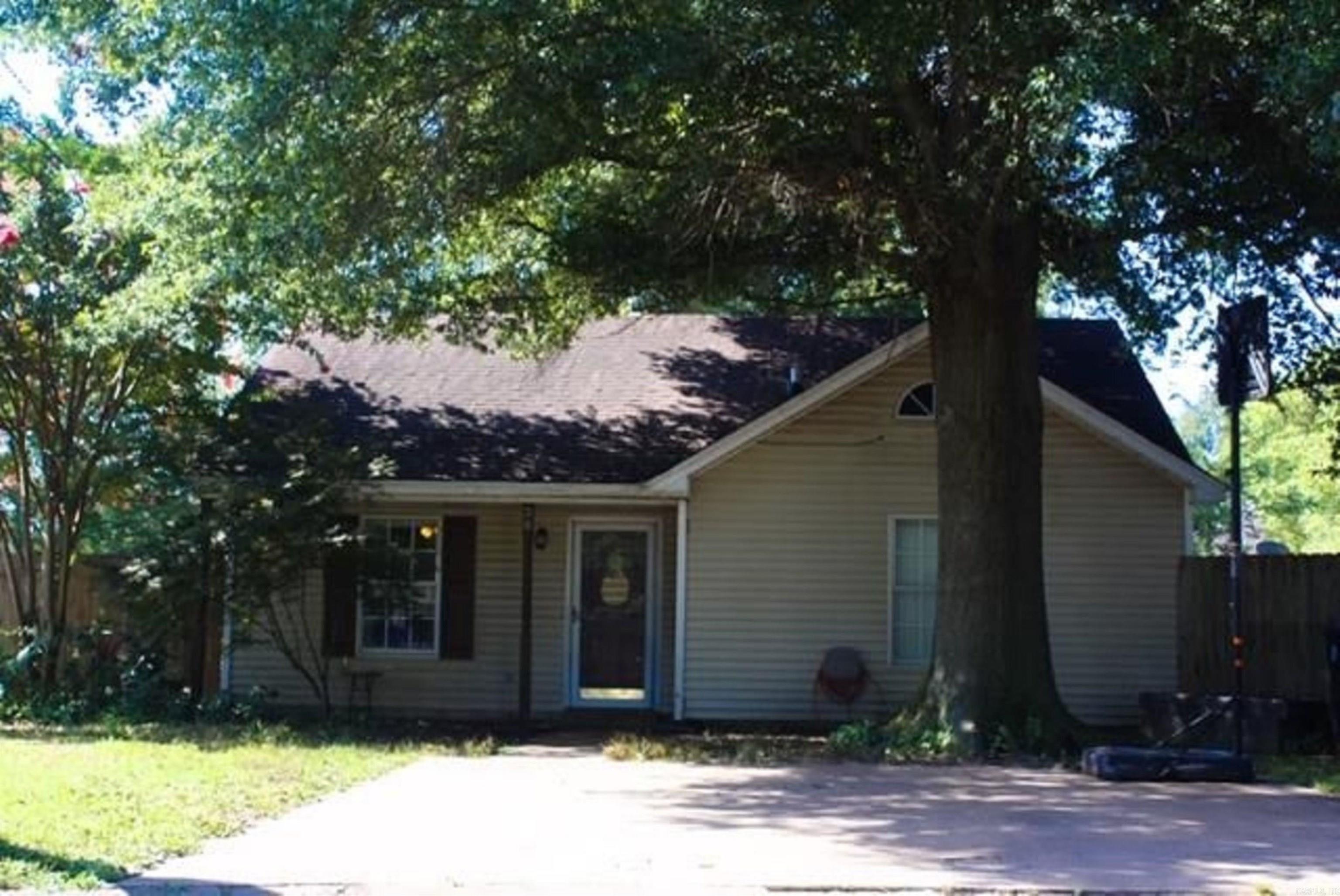 BAIONI 3RD PH I - Residential