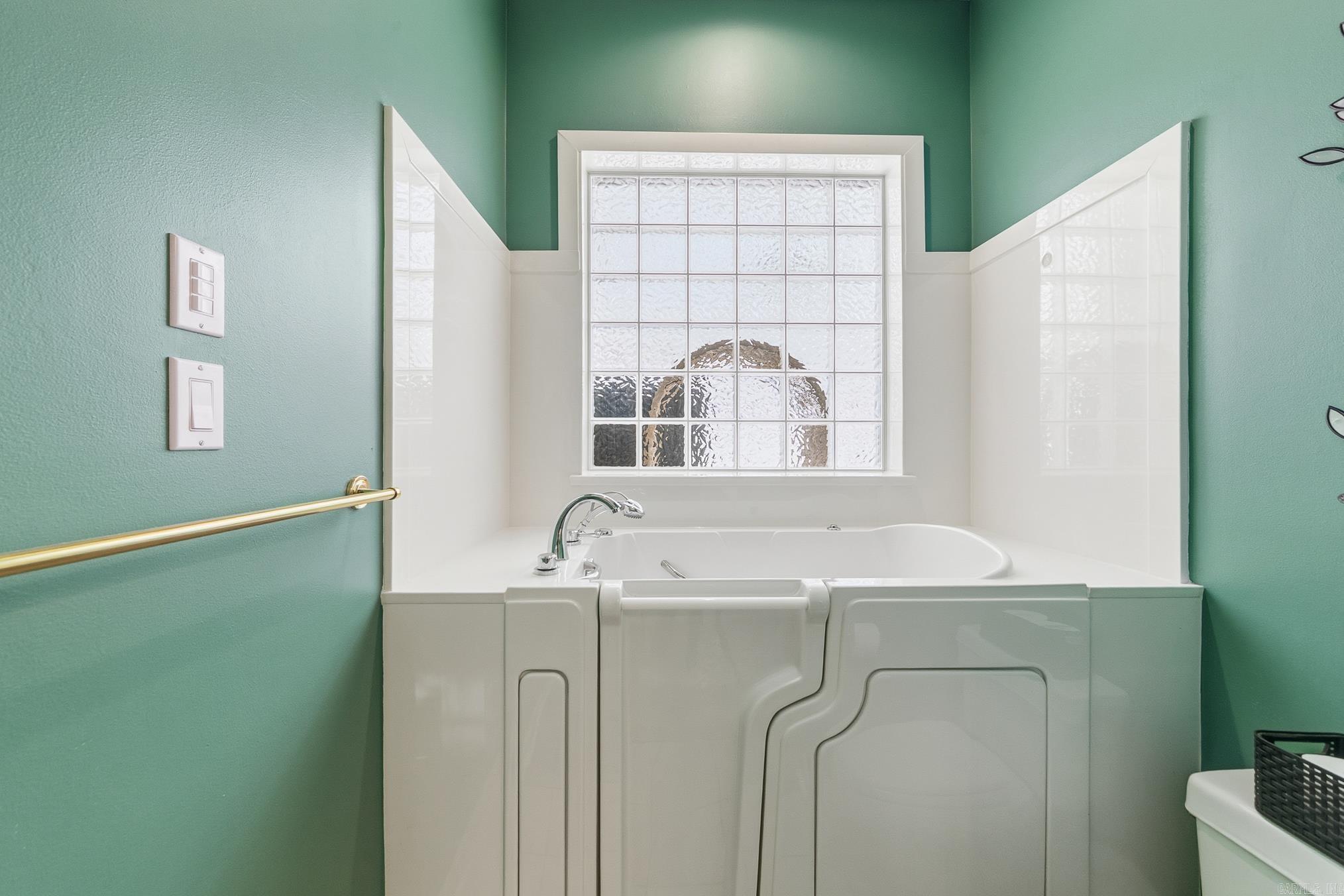 WOODLAND HEIGHTS ADDN - Residential