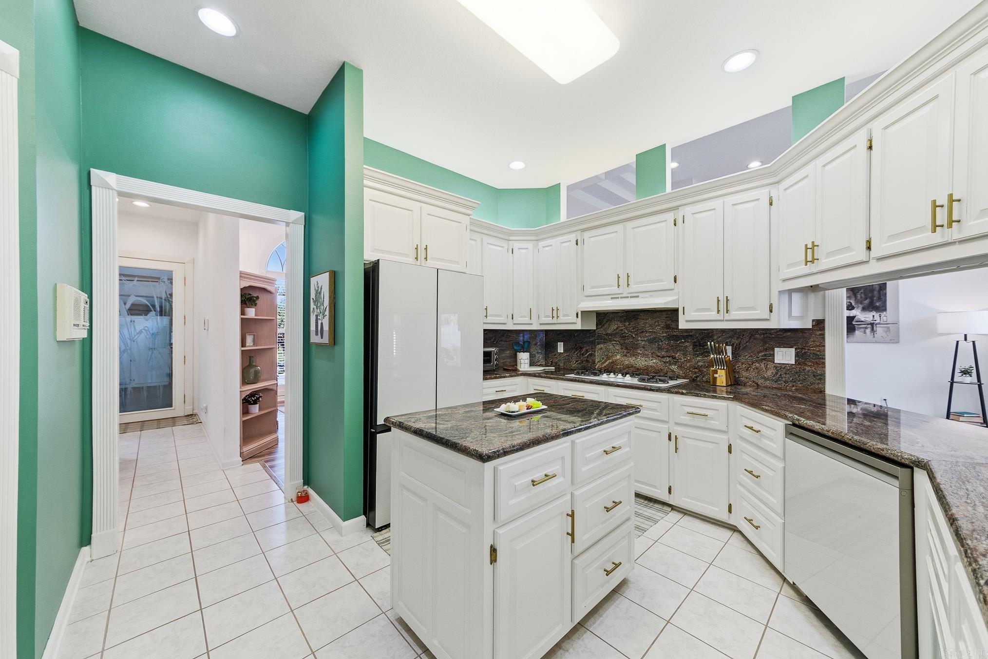 WOODLAND HEIGHTS ADDN - Residential