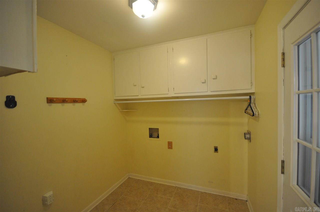 STURBRIDGE - Residential