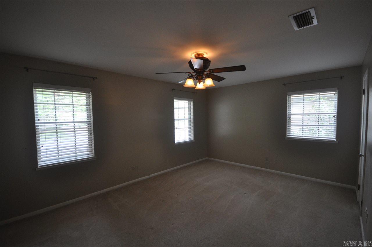 STURBRIDGE - Residential