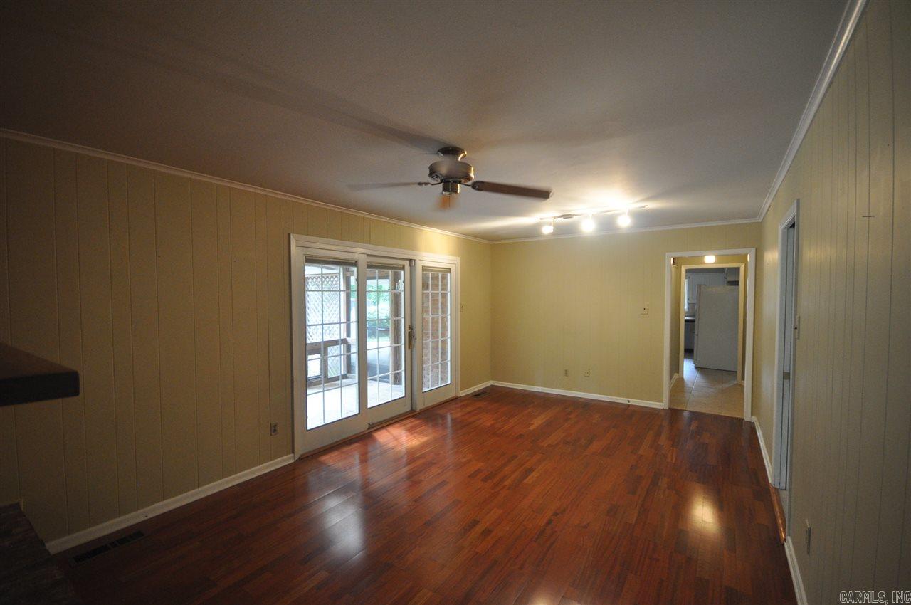 STURBRIDGE - Residential