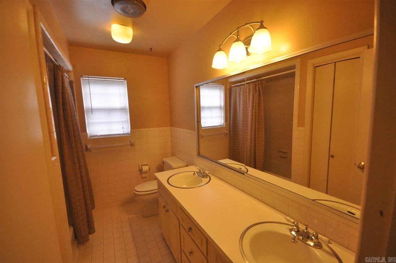 STURBRIDGE - Residential