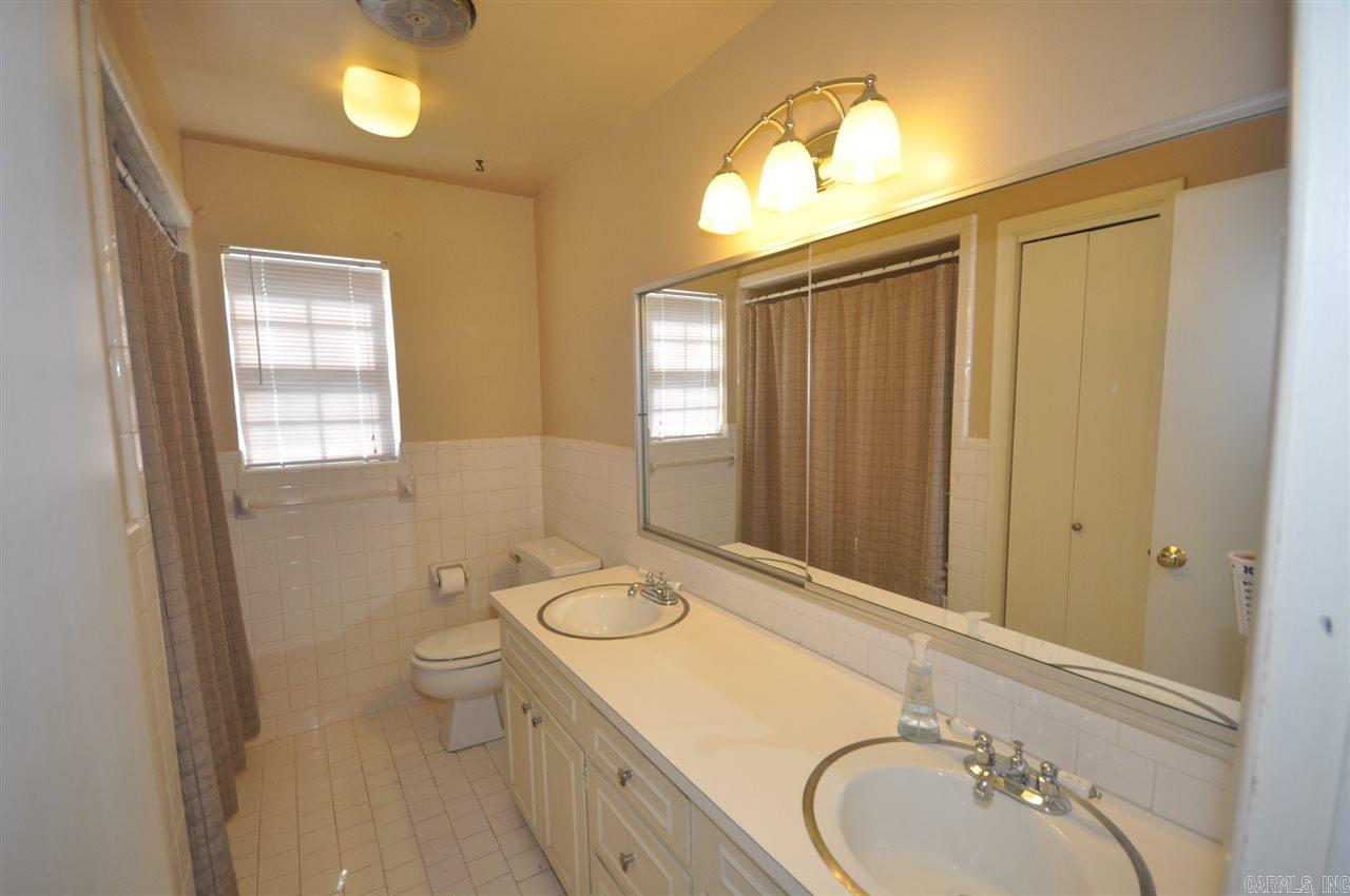 STURBRIDGE - Residential