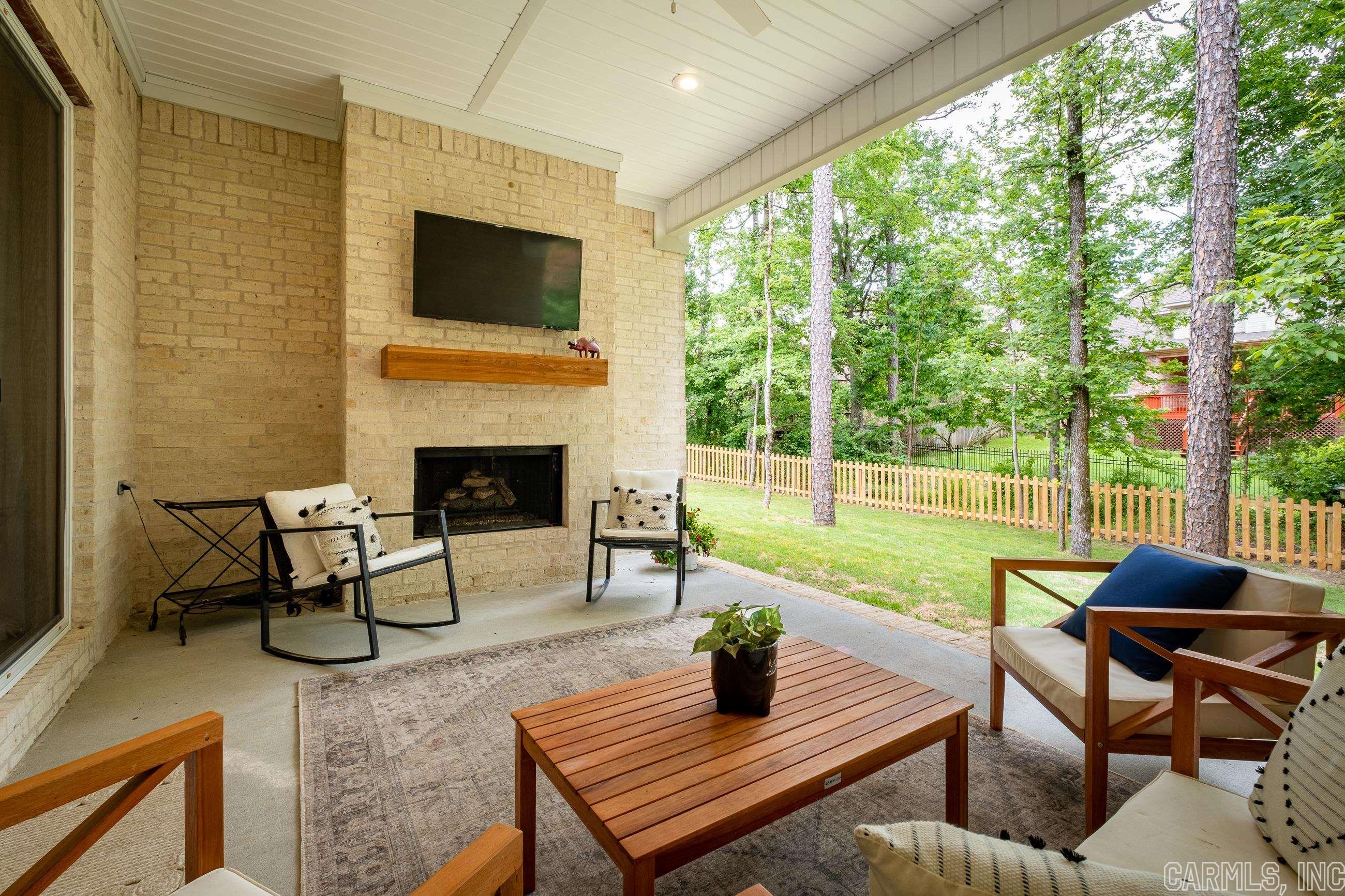 CHENAL VALLEY CORLAY COURT - Residential