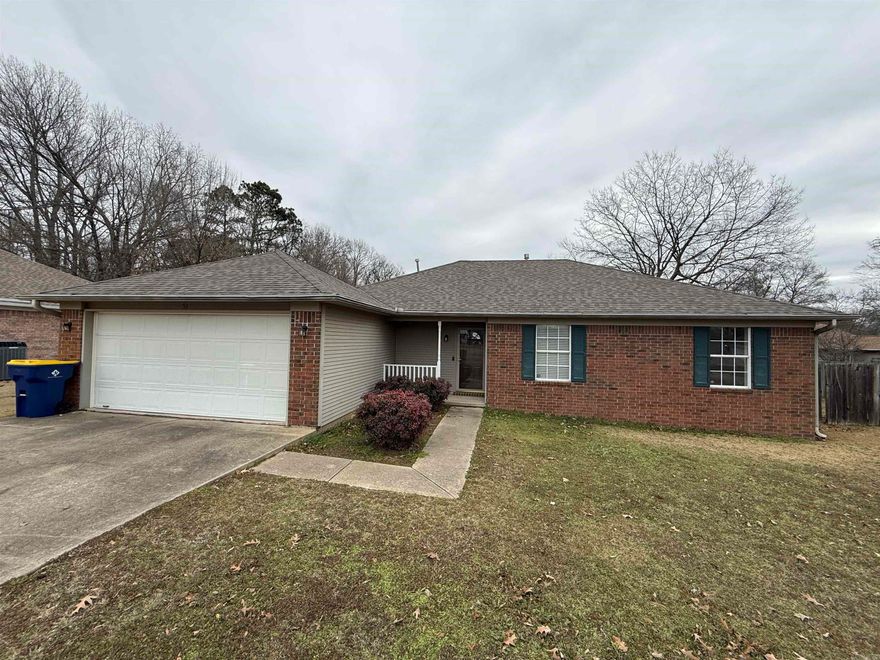 Well-maintained 3-bedroom, 2-bath home in Cabot! This approx. 1,310 sq ft home features brand new carpet and fresh interior paint throughout. The kitchen offers granite countertops and stainless steel appliances, perfect for everyday living. Enjoy a 2-car garage and a fully privacy-fenced backyard—great for first time buyer or investor. Conveniently located and move-in ready. Don’t miss this one!