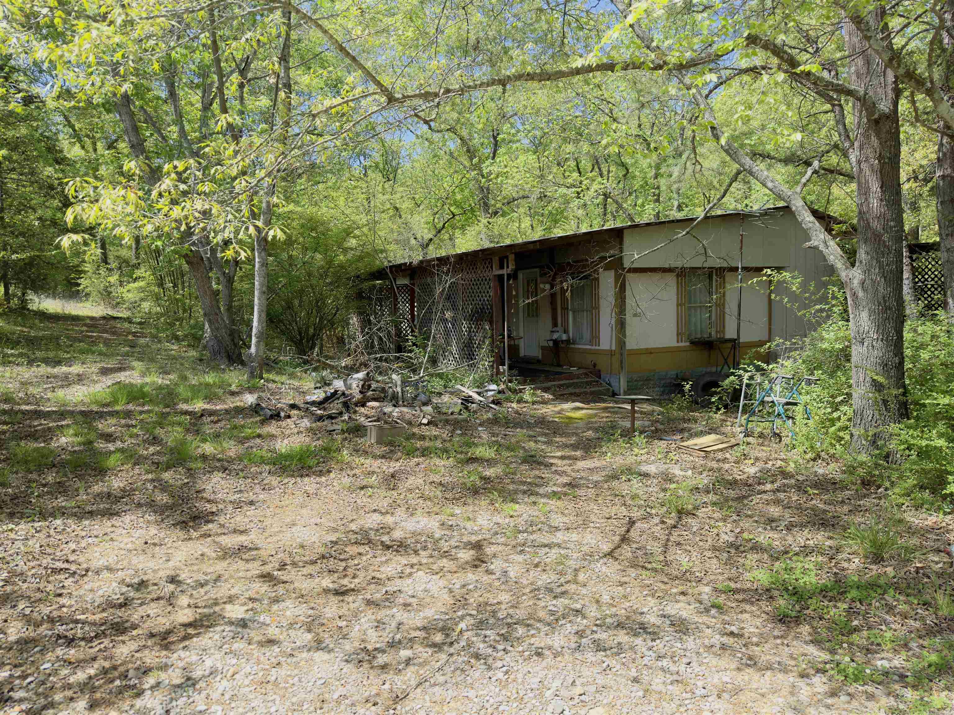 Metes & Bounds - Residential