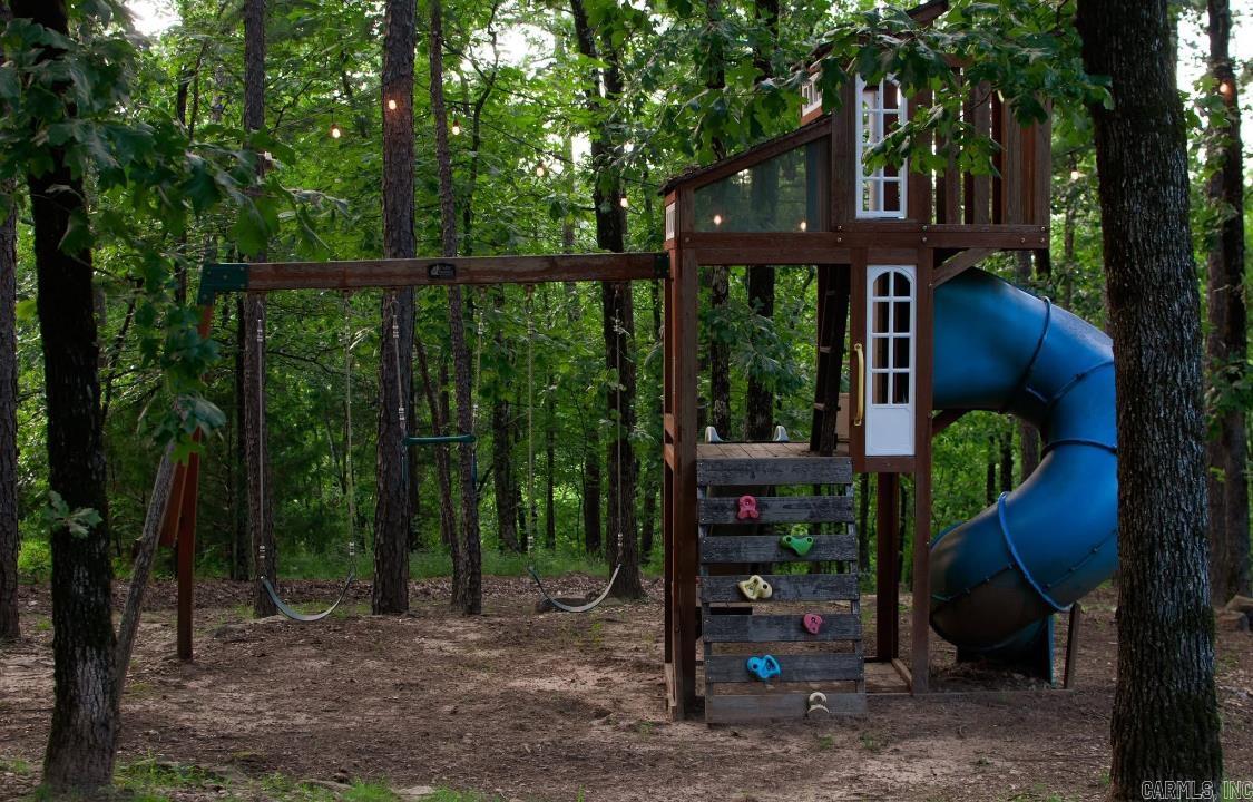 Cresthaven - Residential