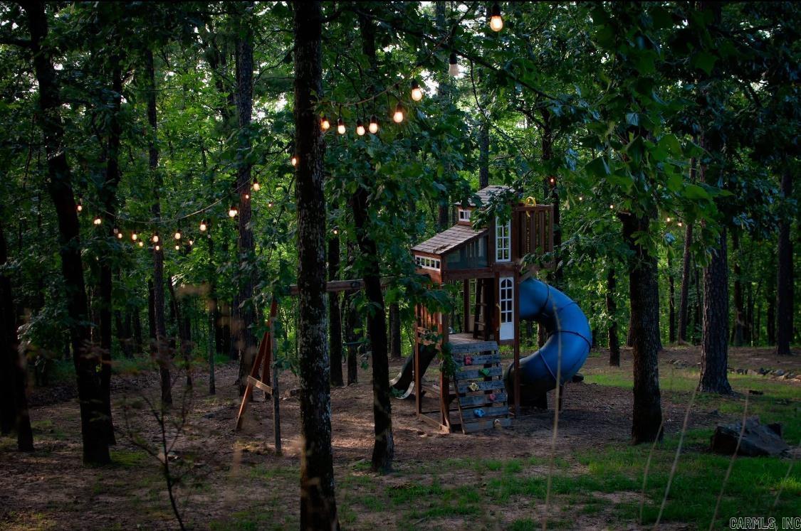 Cresthaven - Residential