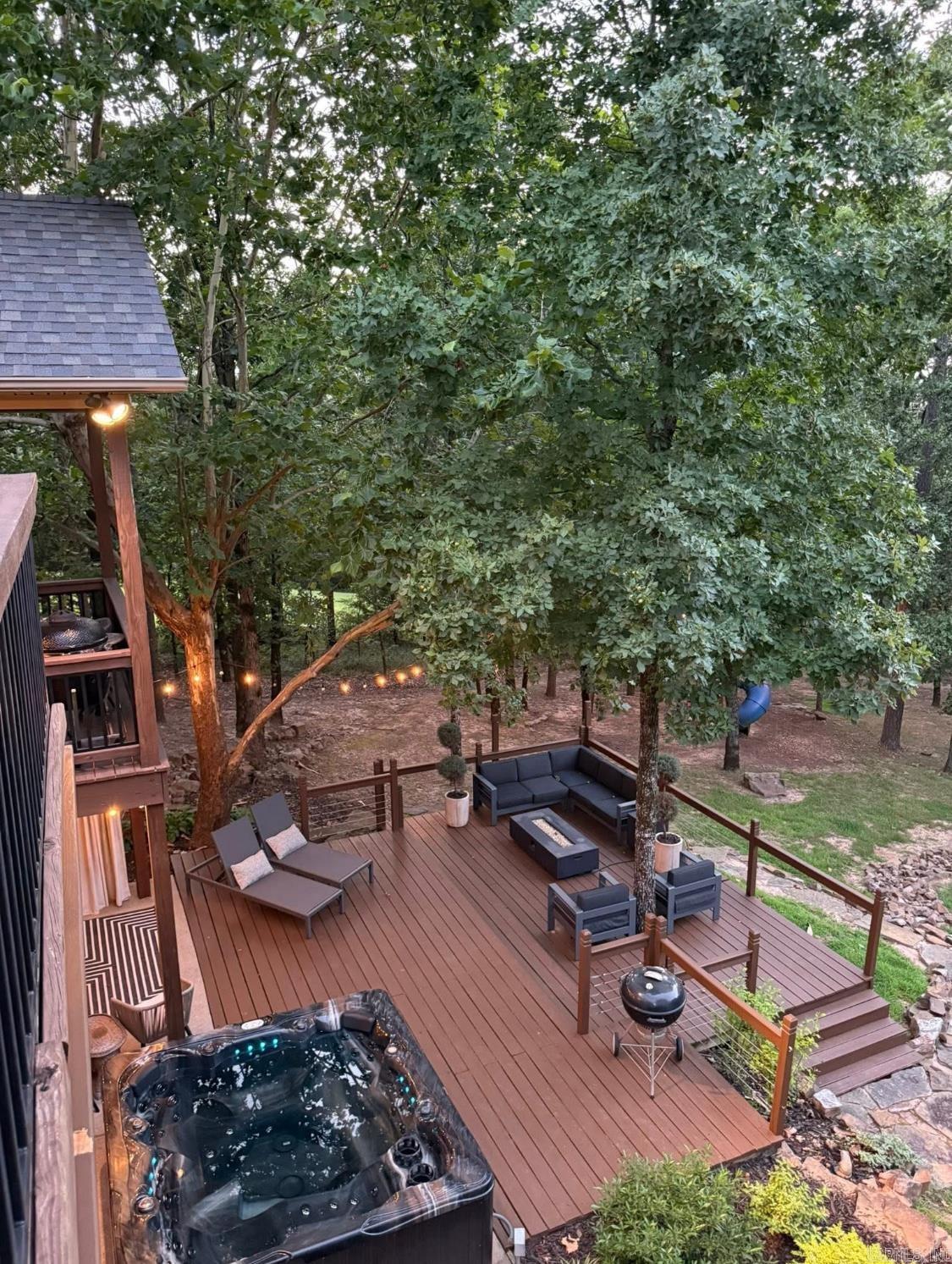 Cresthaven - Residential