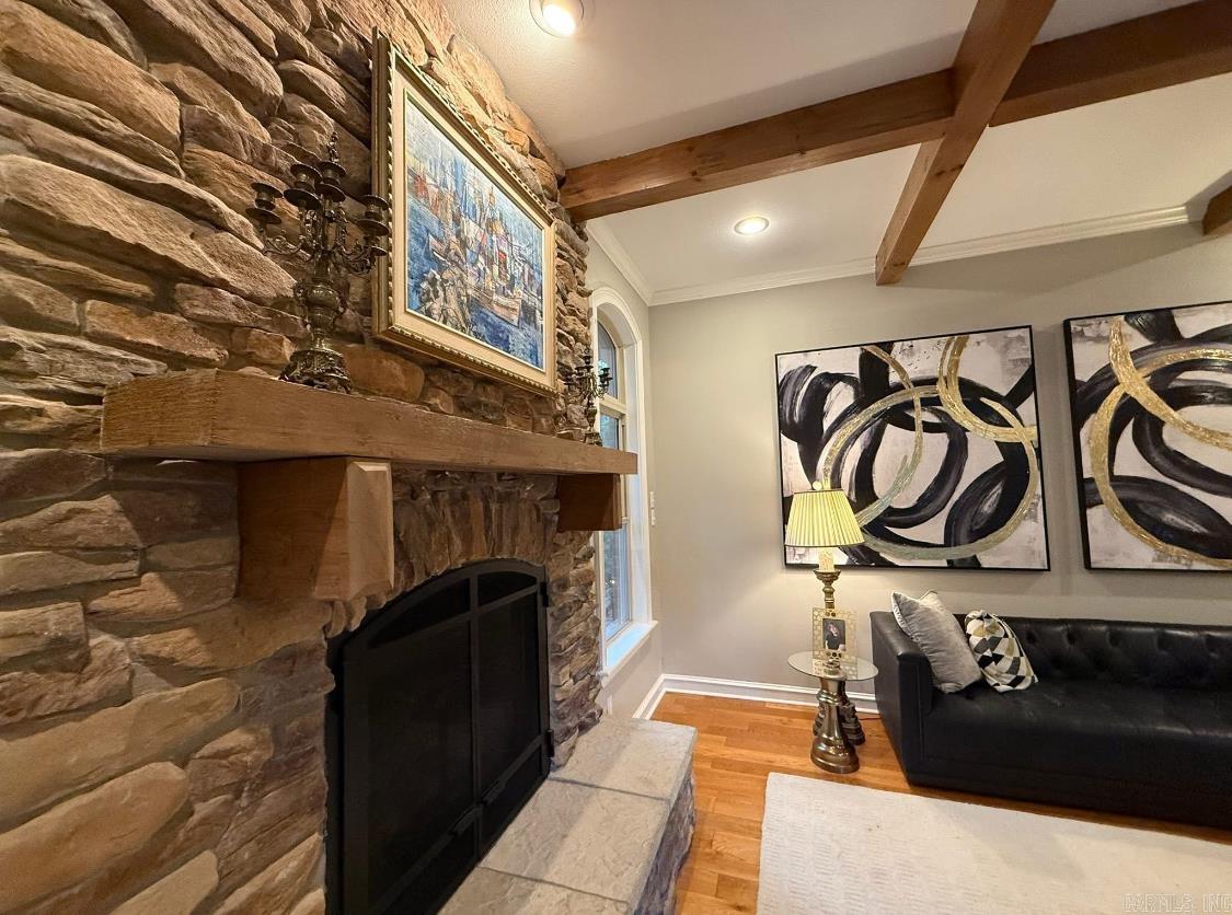 Cresthaven - Residential