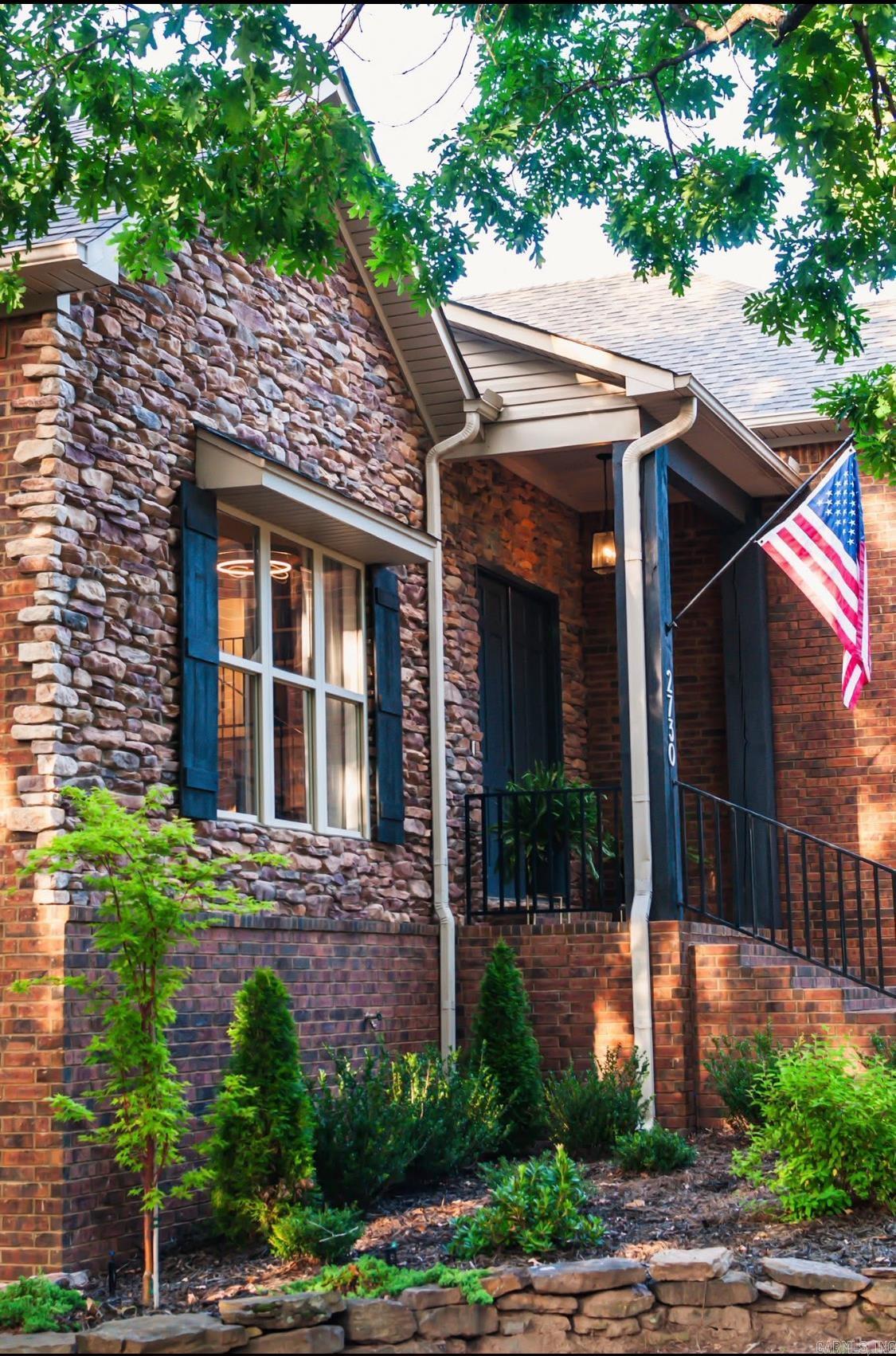 Cresthaven - Residential