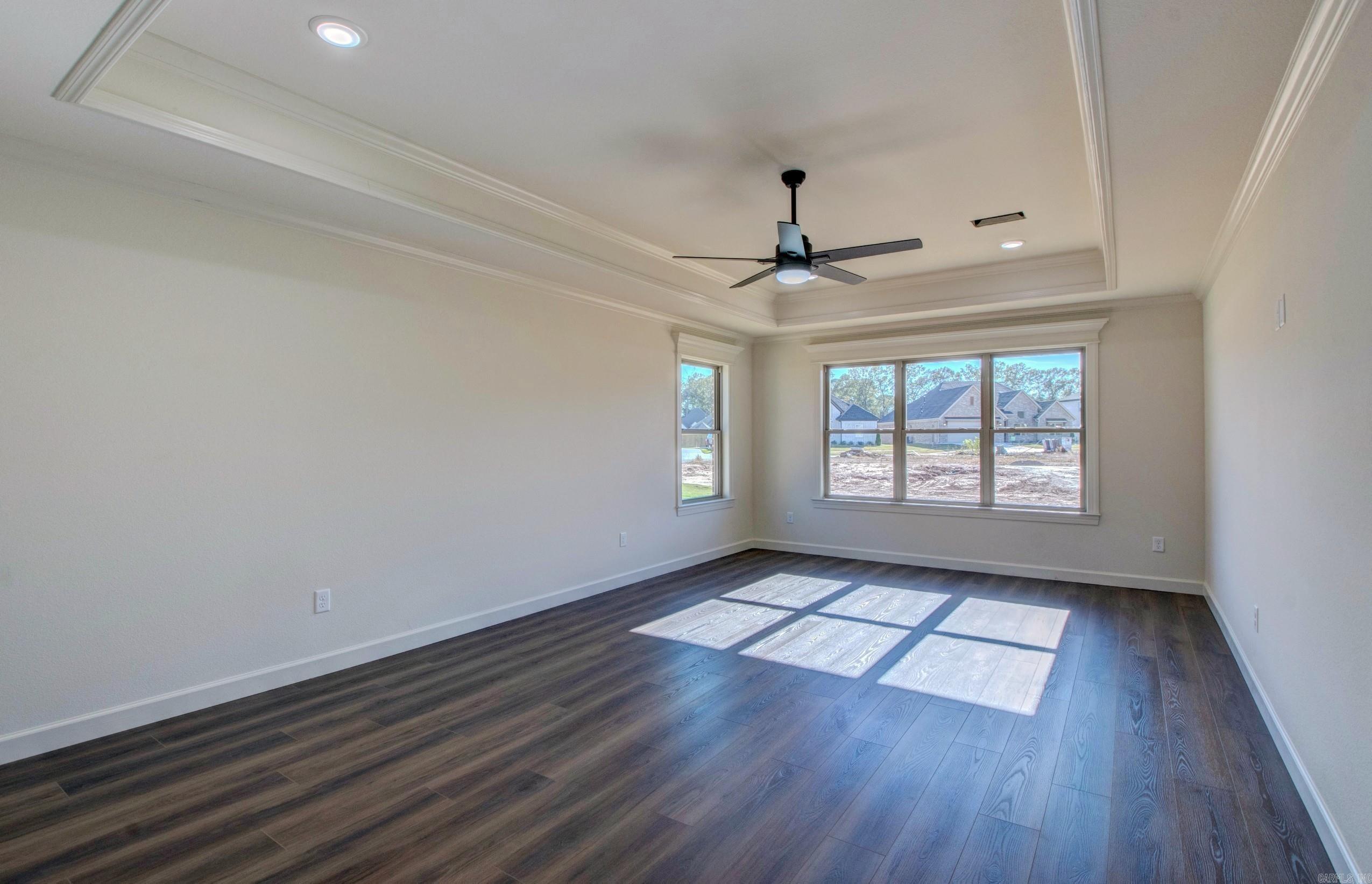 COUNTRY CLUB OF ARK THE - Residential