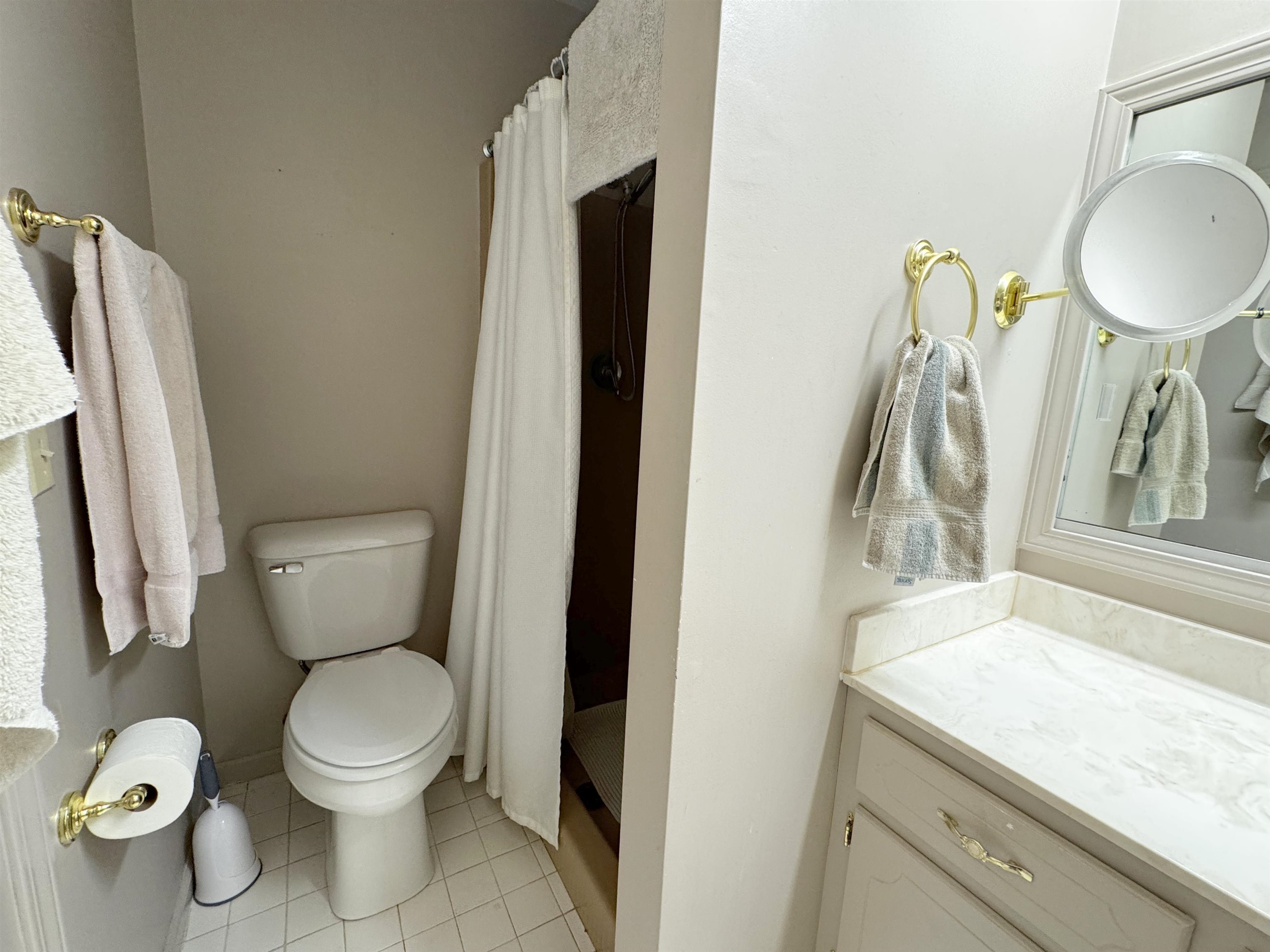 KIMA THIRD - Residential