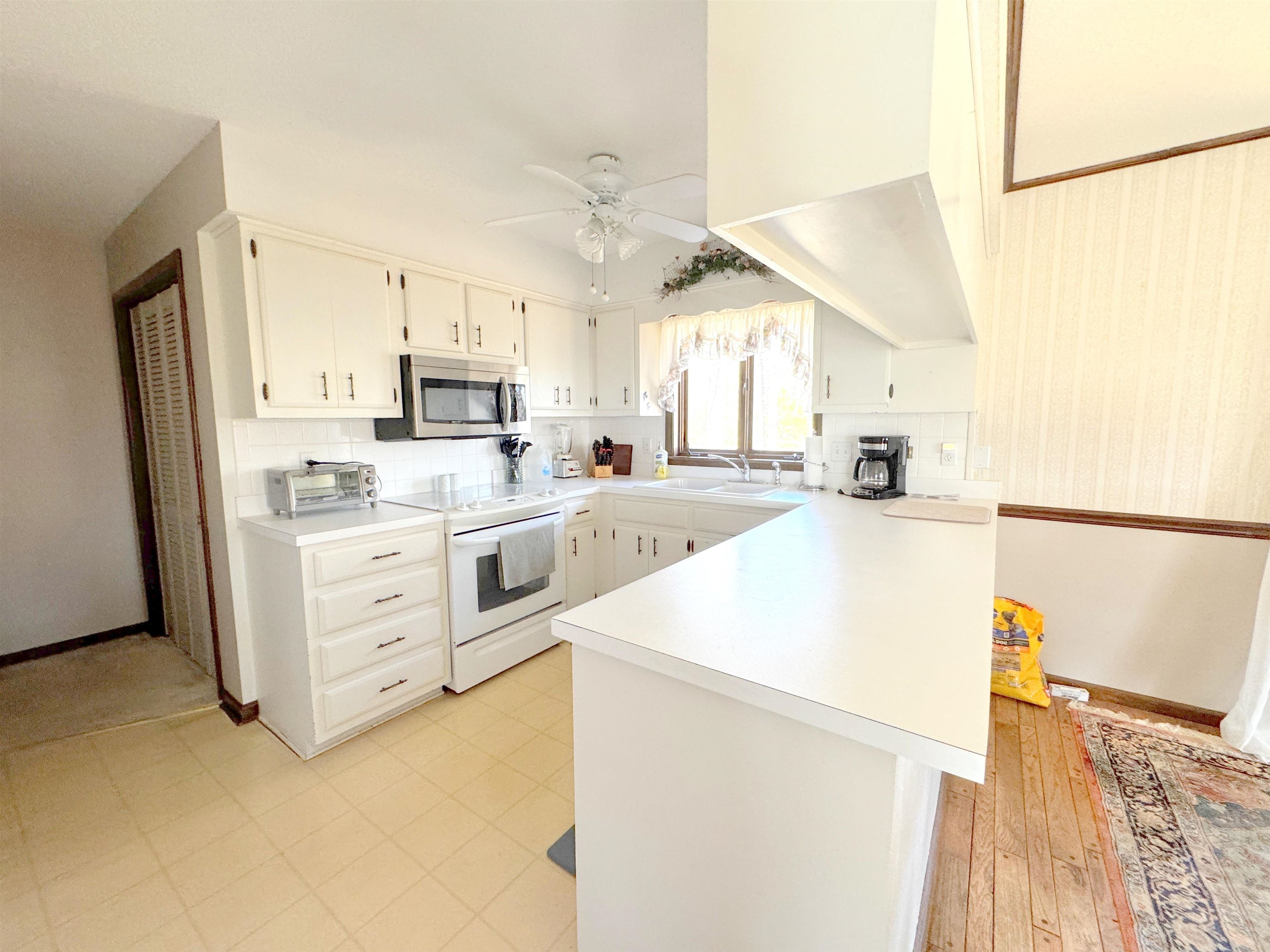 KIMA THIRD - Residential