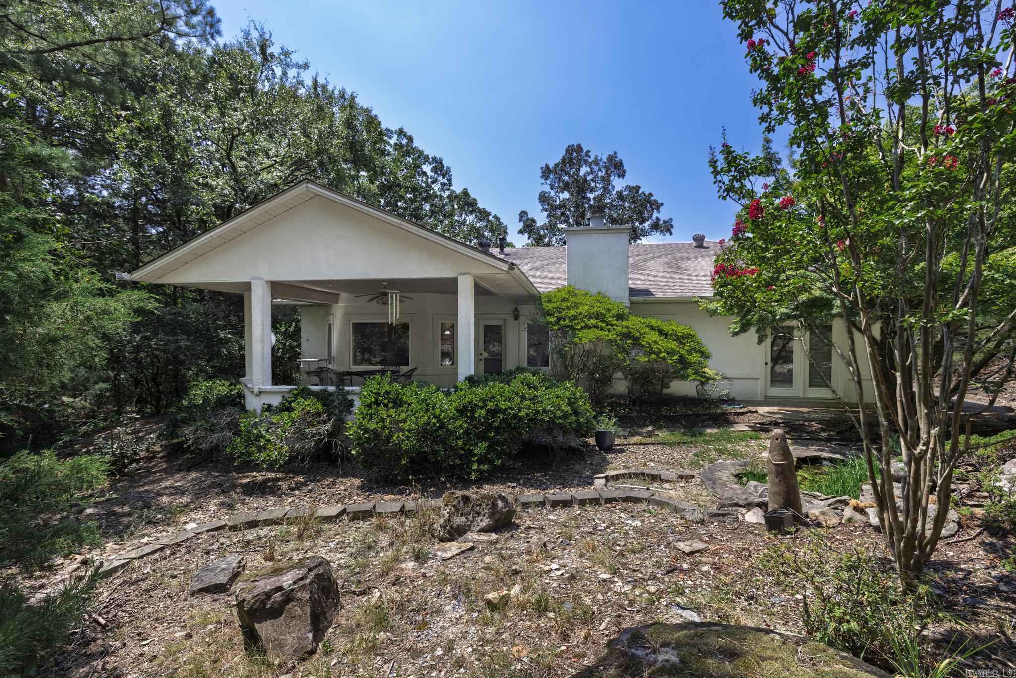DOMINAR - Residential