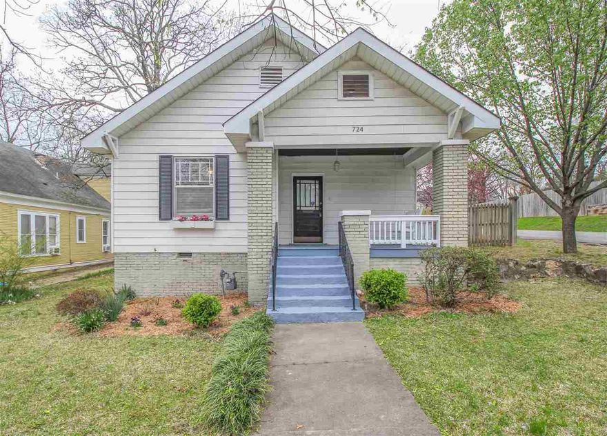 Remodeled home on large corner lot in the heart of Hillcrest!  Short walk to schools, shops, restaurants, and a short drive to all area hospitals.  Updates include brand new roof, updated plumbing and electrical, designer interior paint colors, refinished hardwood floors, and landscaping.The kitchen has new quartz countertops, stainless steel appliances, kitchen sink, and freshly painted cabinets. Stunning tiled shower in master bath. Includes Hillcrest signature porch with porch swing to enjoy warm nights.