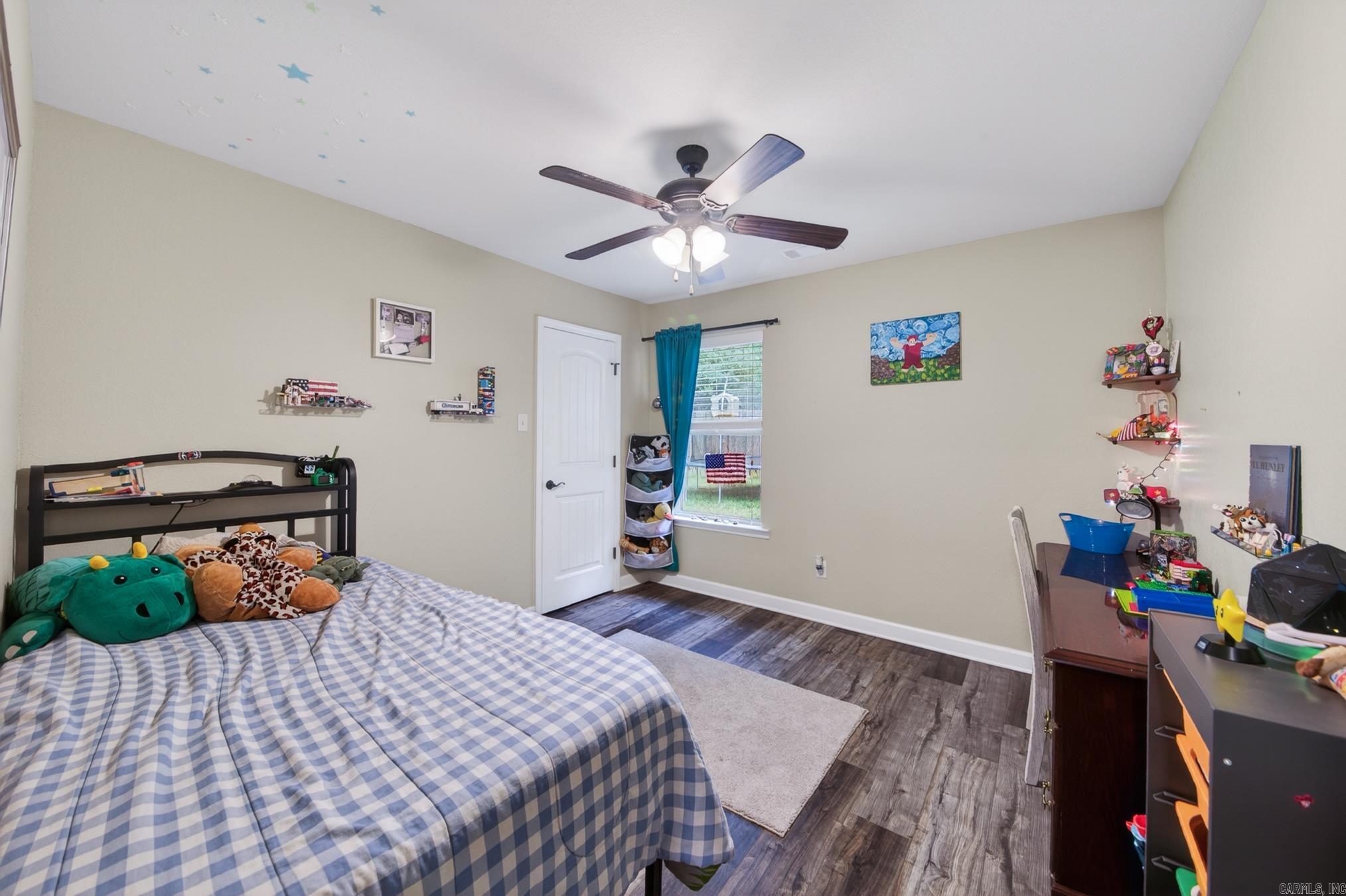 HUNTINGTON PLACE - Residential Lease