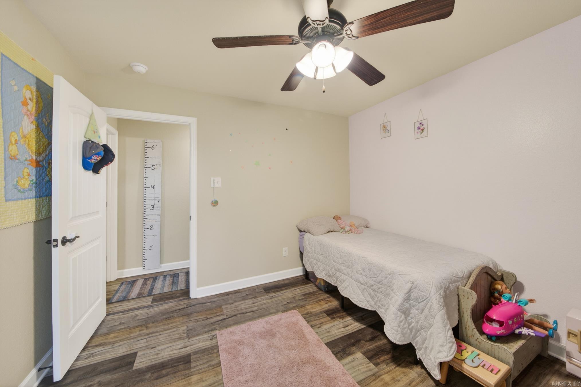 HUNTINGTON PLACE - Residential Lease