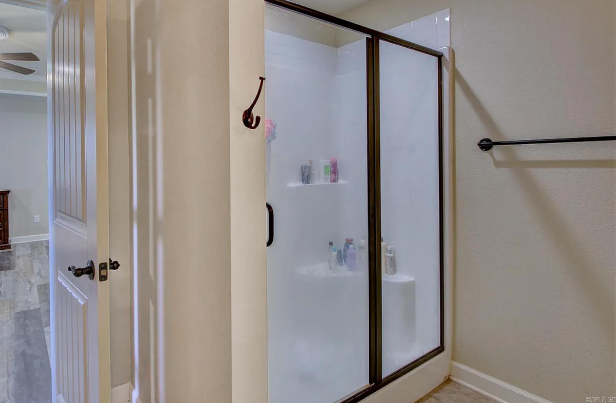 HUNTINGTON PLACE - Residential Lease