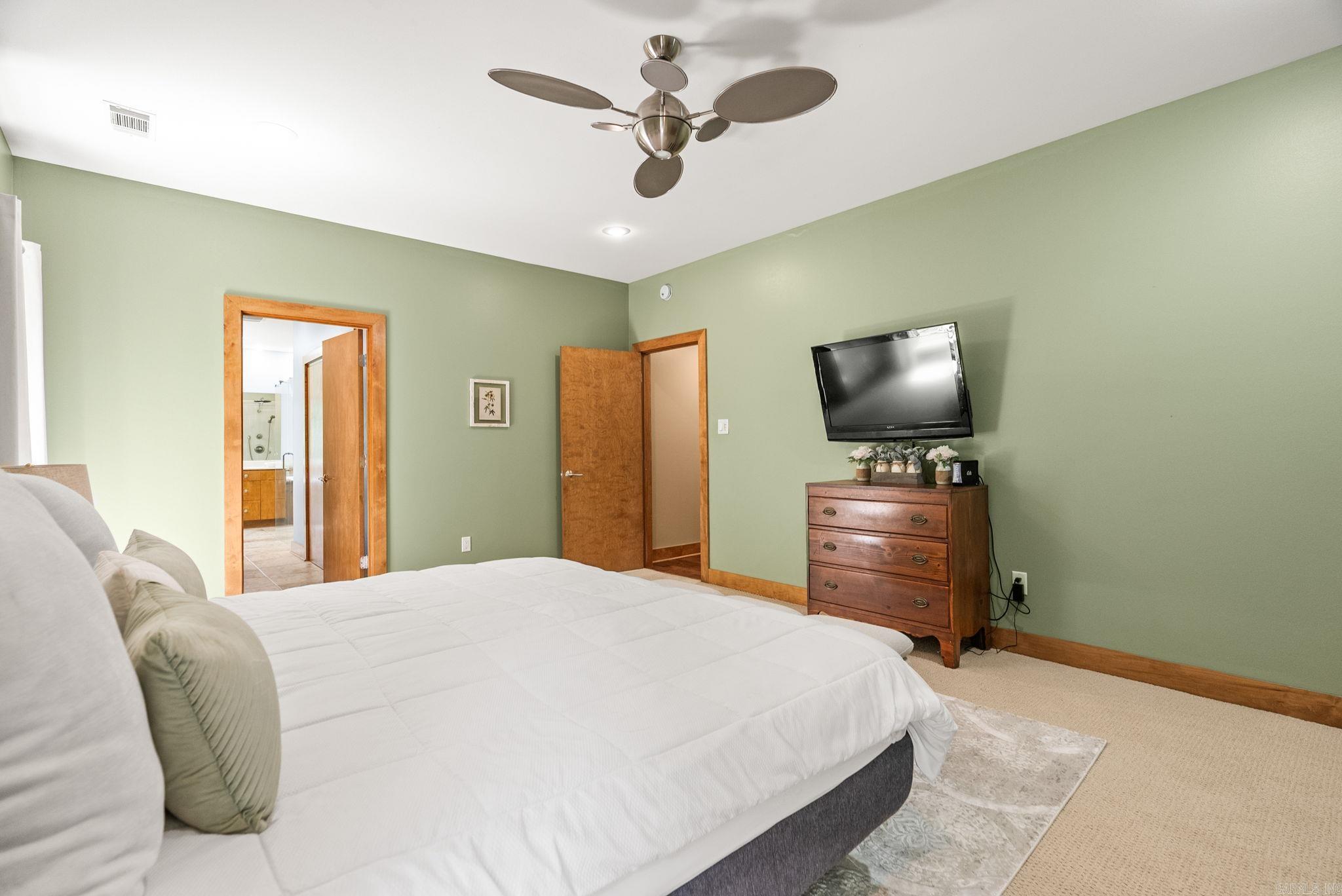 EAGLE RIDGE ESTATES - Residential