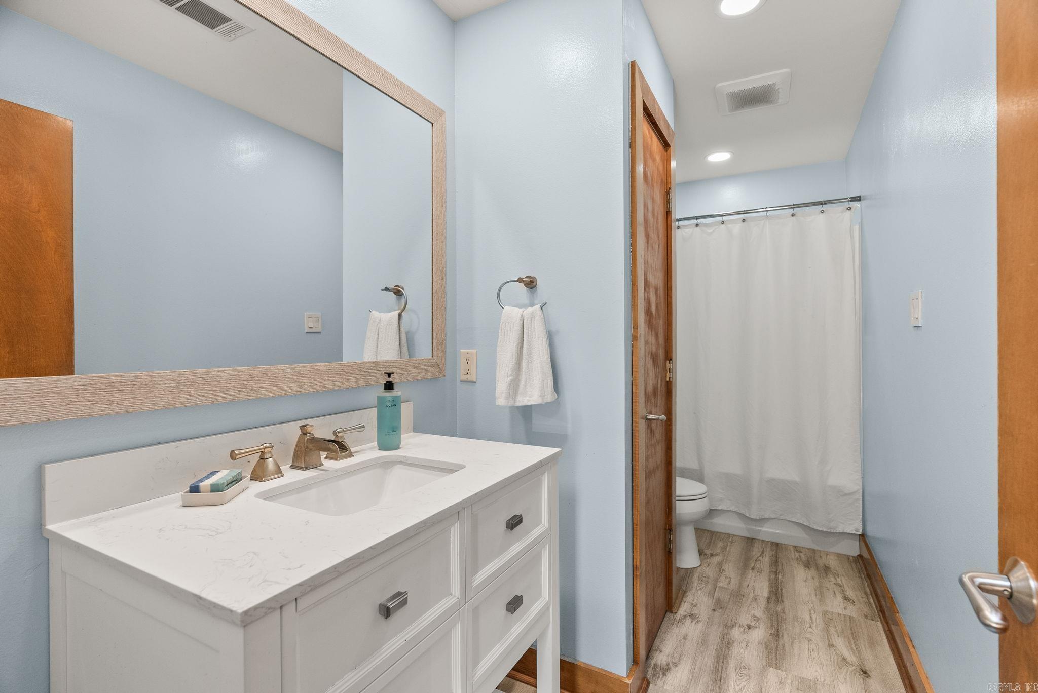 EAGLE RIDGE ESTATES - Residential