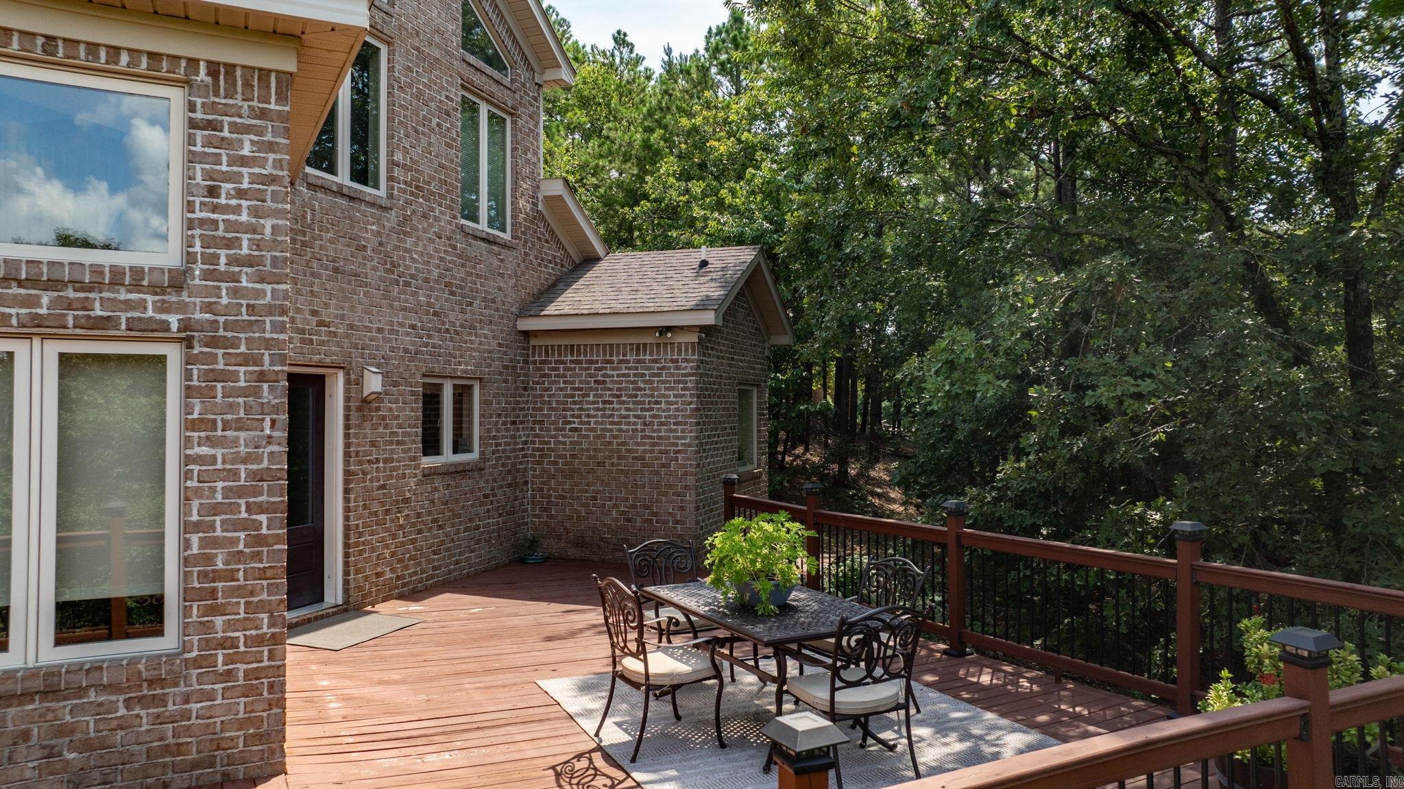 EAGLE RIDGE ESTATES - Residential