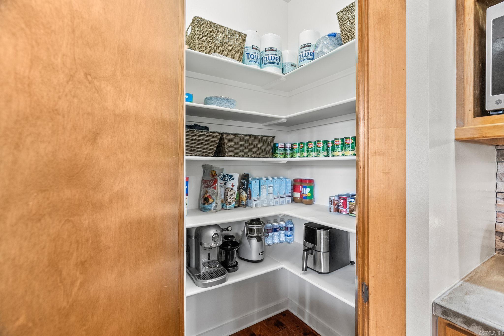 EAGLE RIDGE ESTATES - Residential