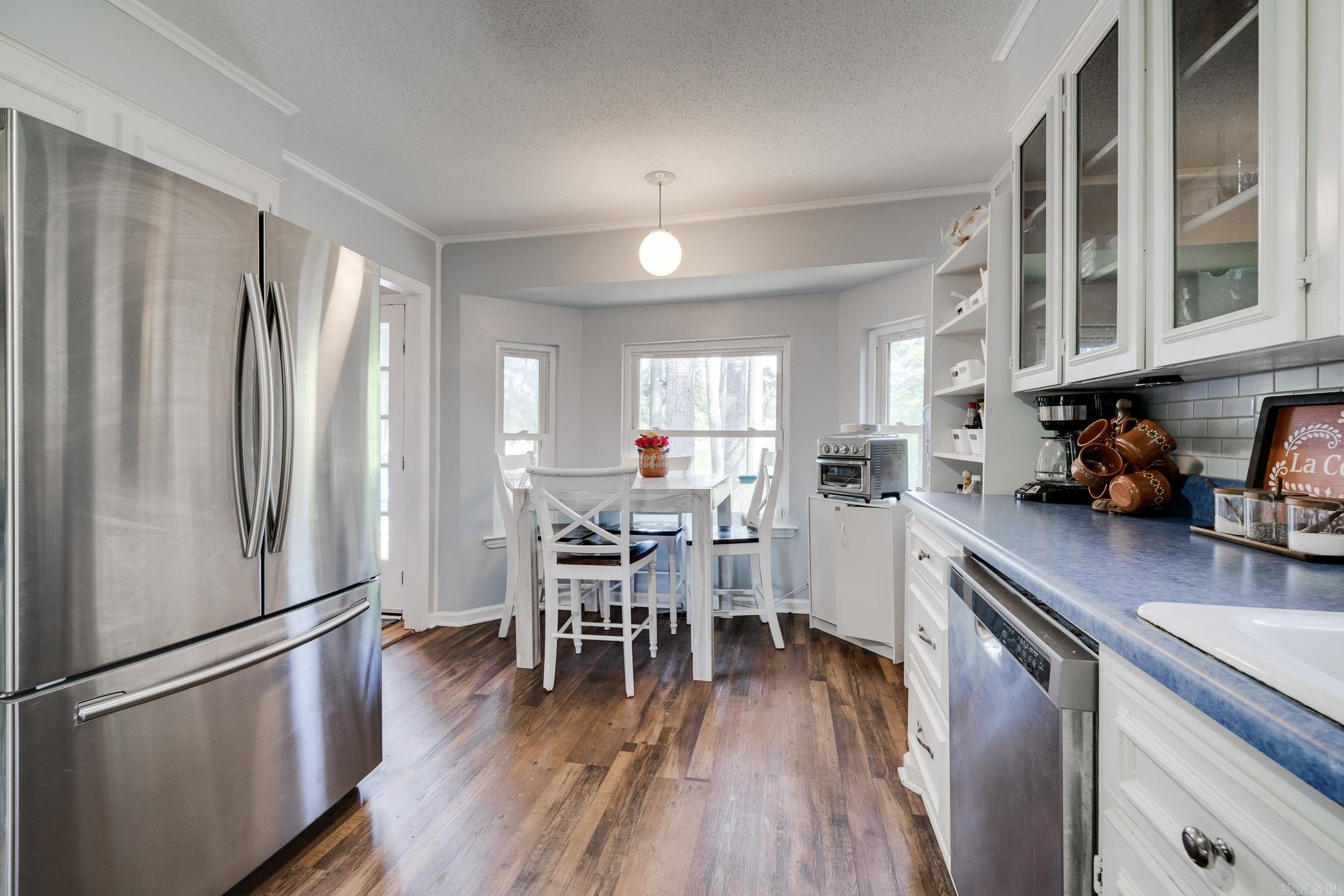 FOXWOOD J - Residential