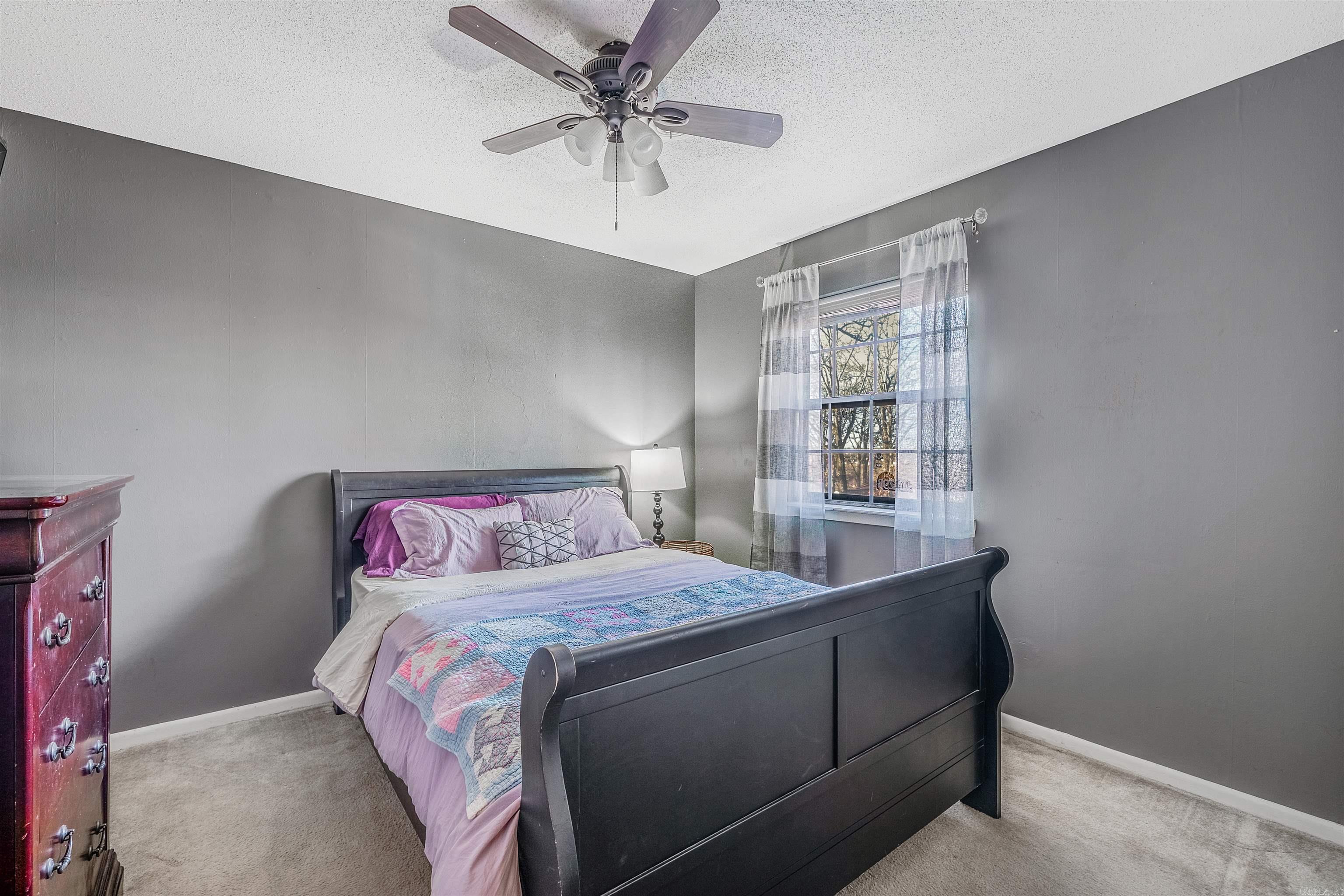 INDIANHEAD LAKES EST - Residential