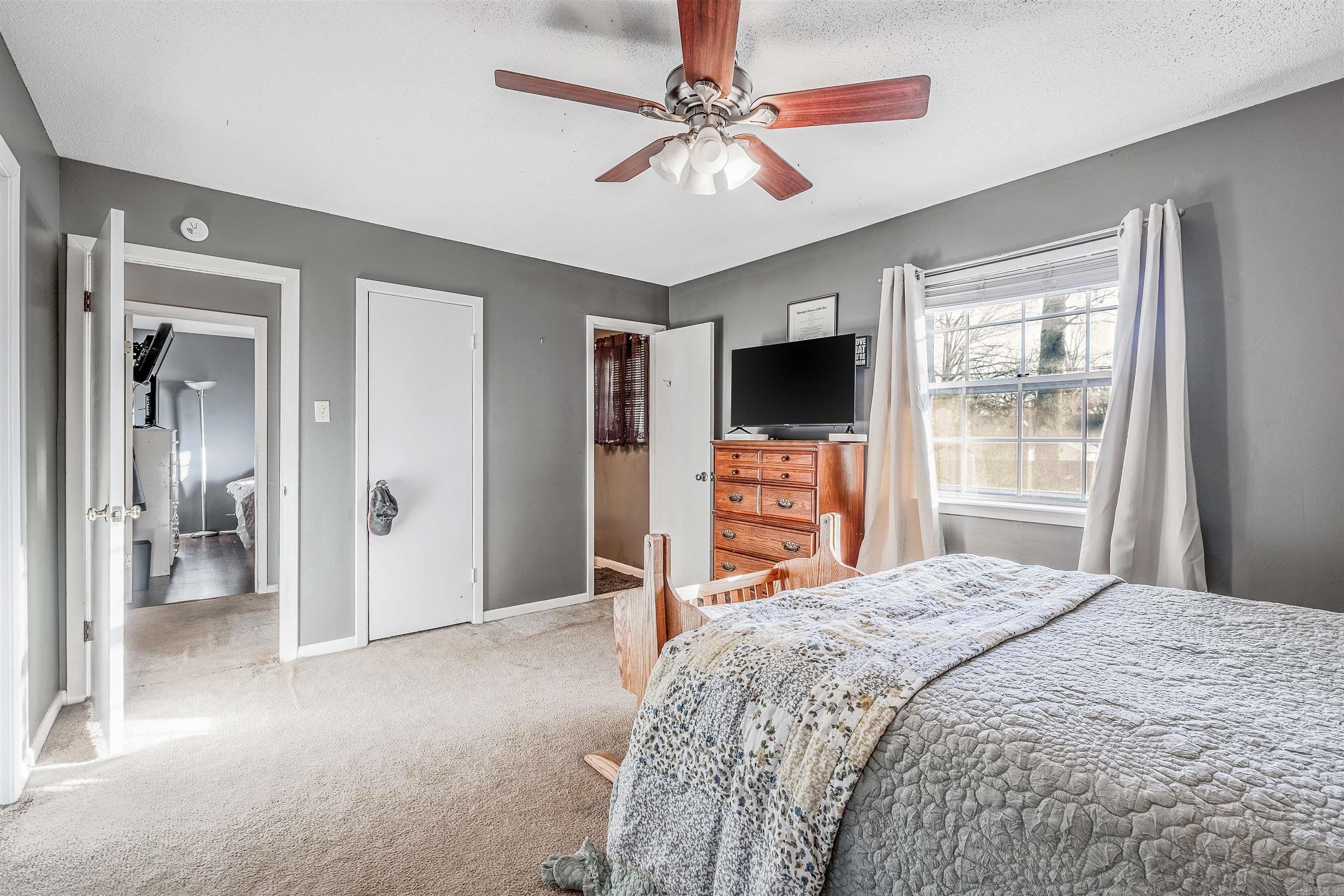 INDIANHEAD LAKES EST - Residential