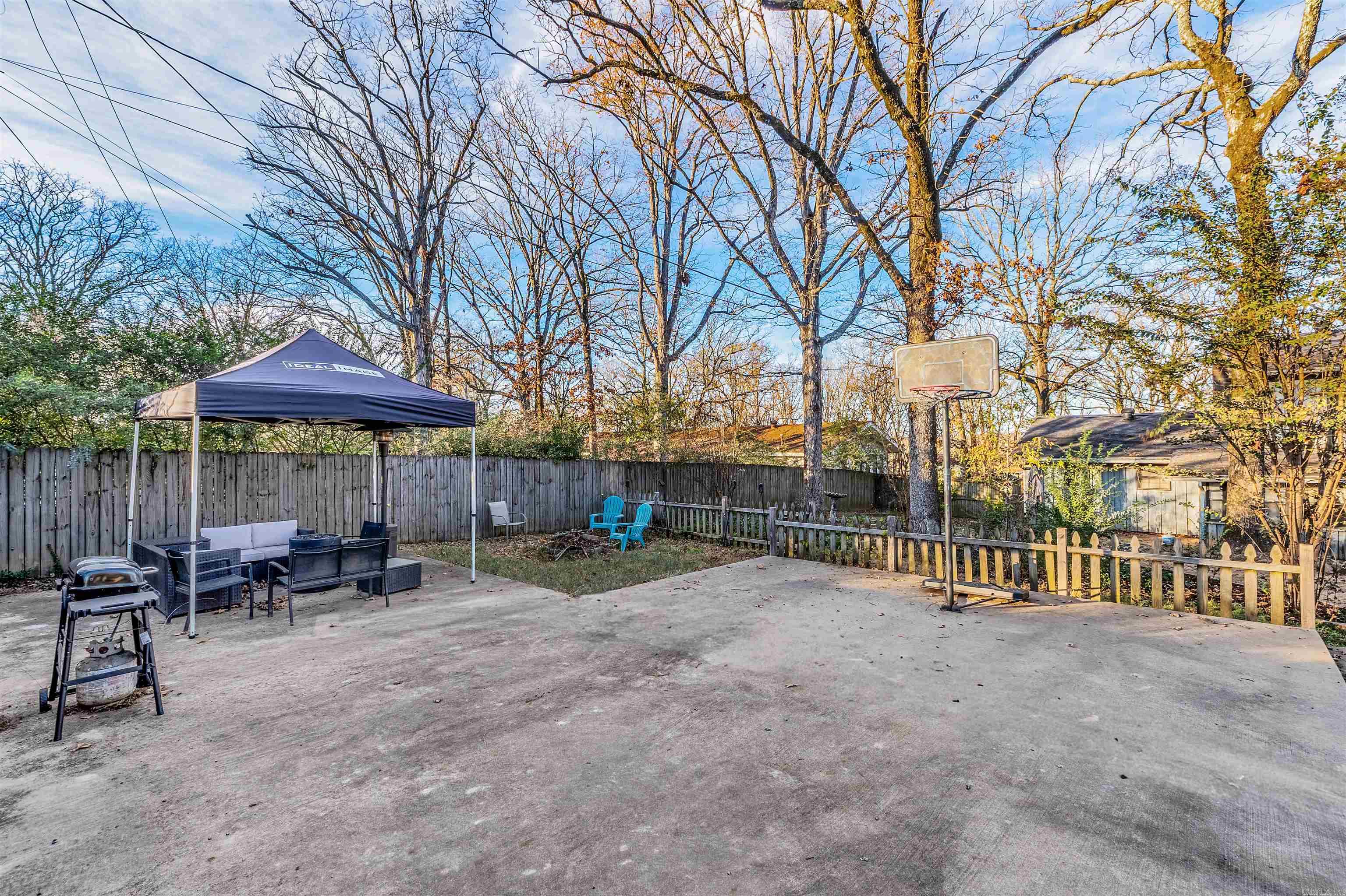 INDIANHEAD LAKES EST - Residential