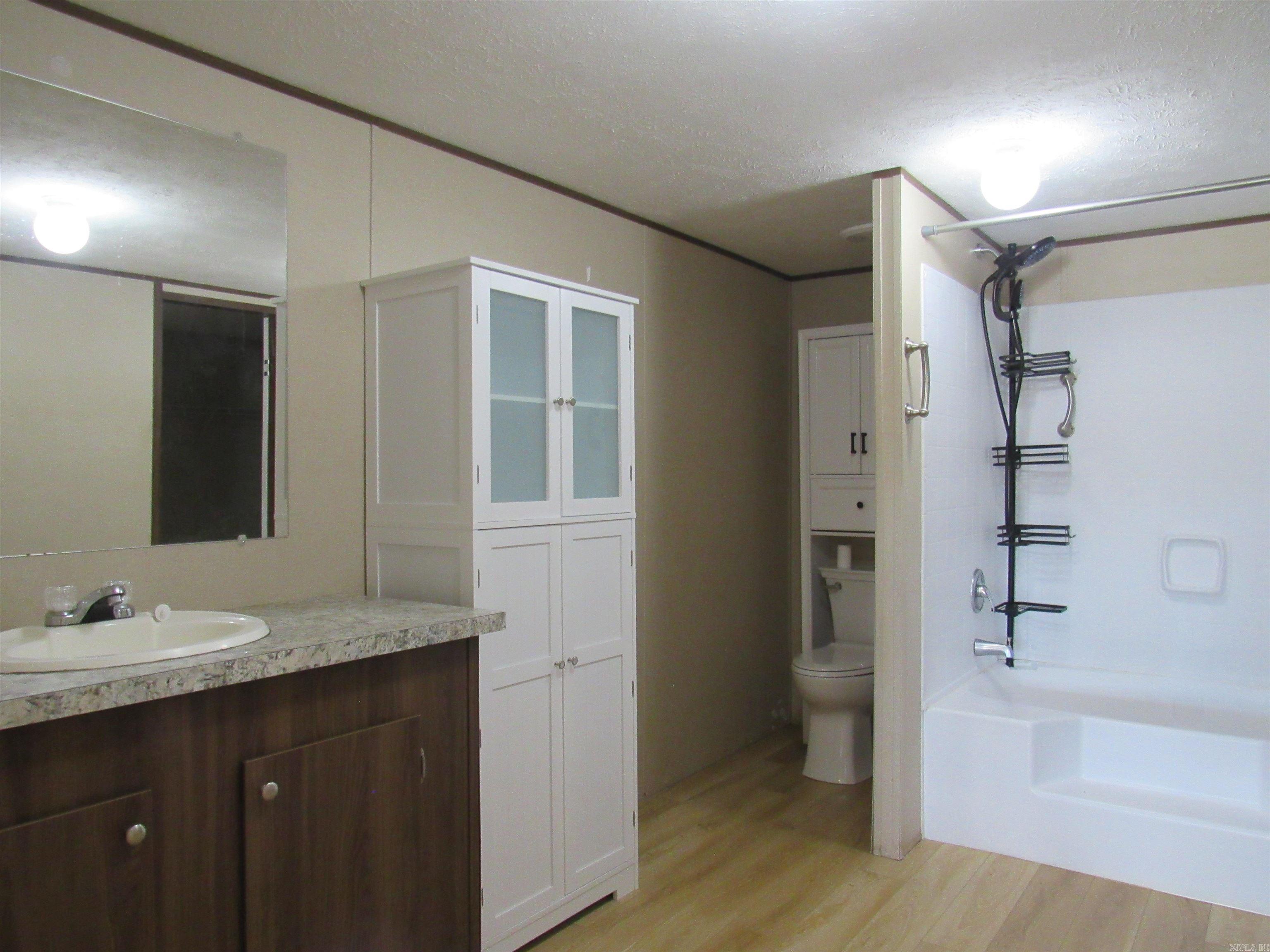 Metes & Bounds - Residential Lease