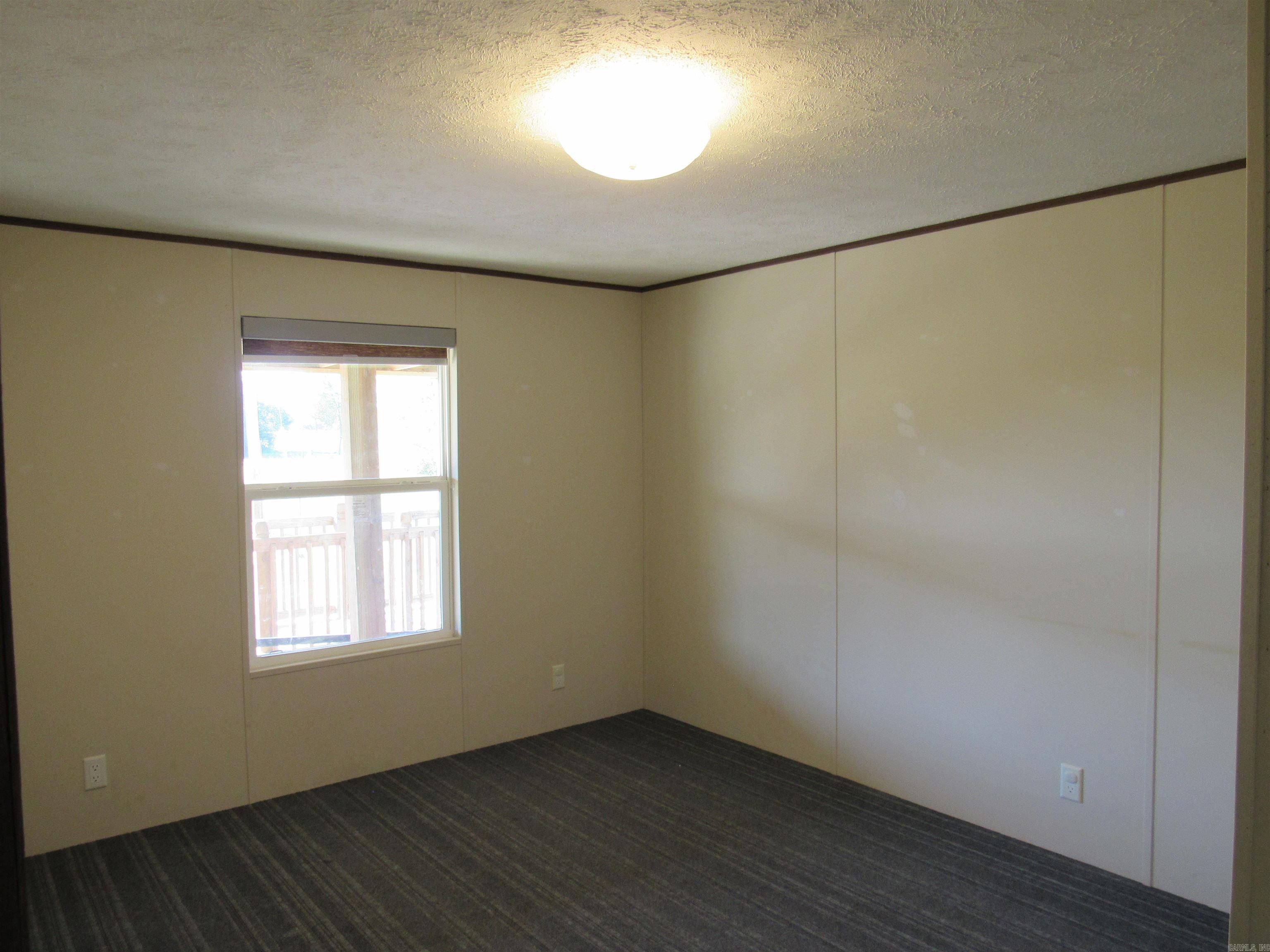 Metes & Bounds - Residential Lease