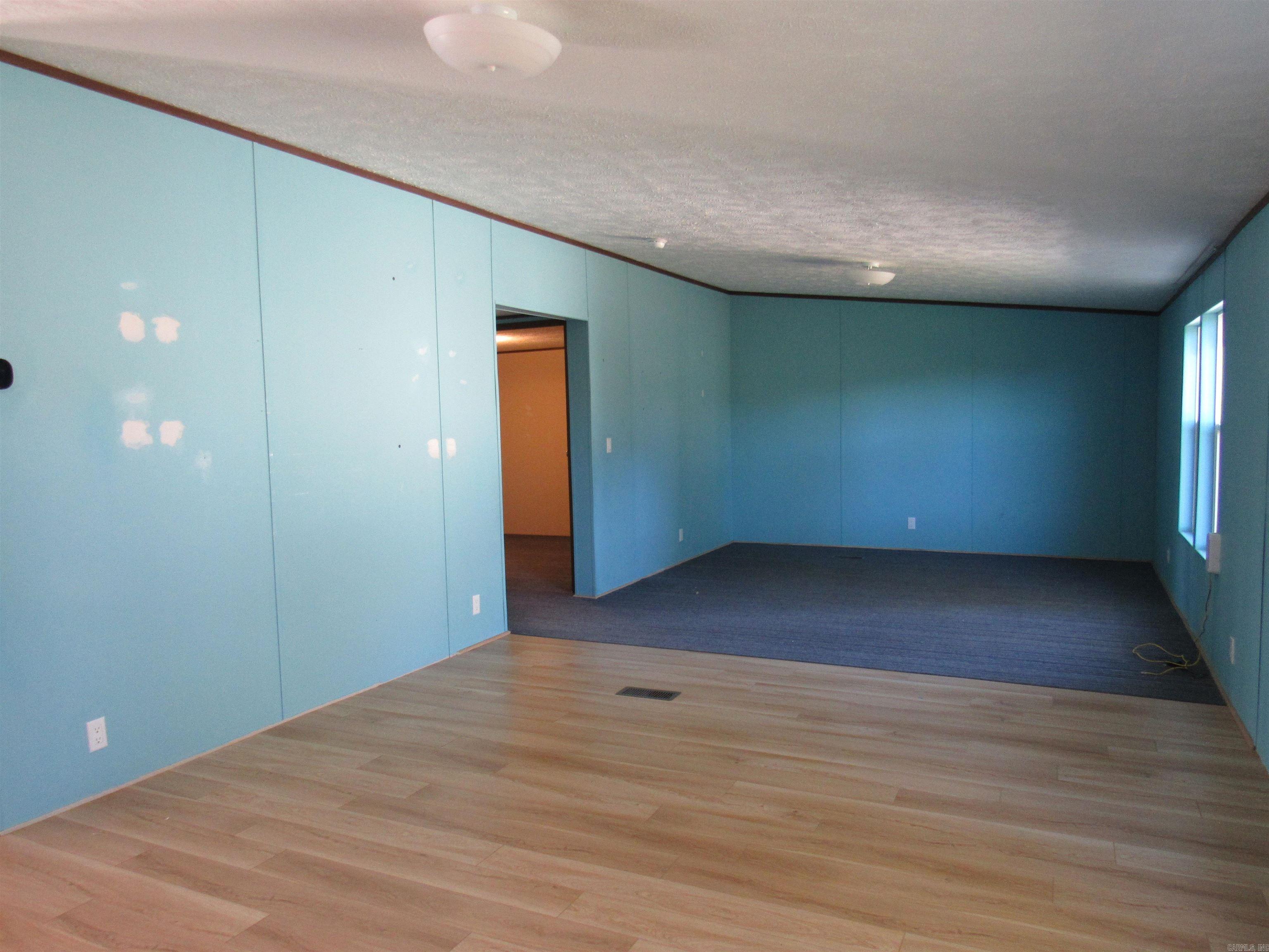 Metes & Bounds - Residential Lease