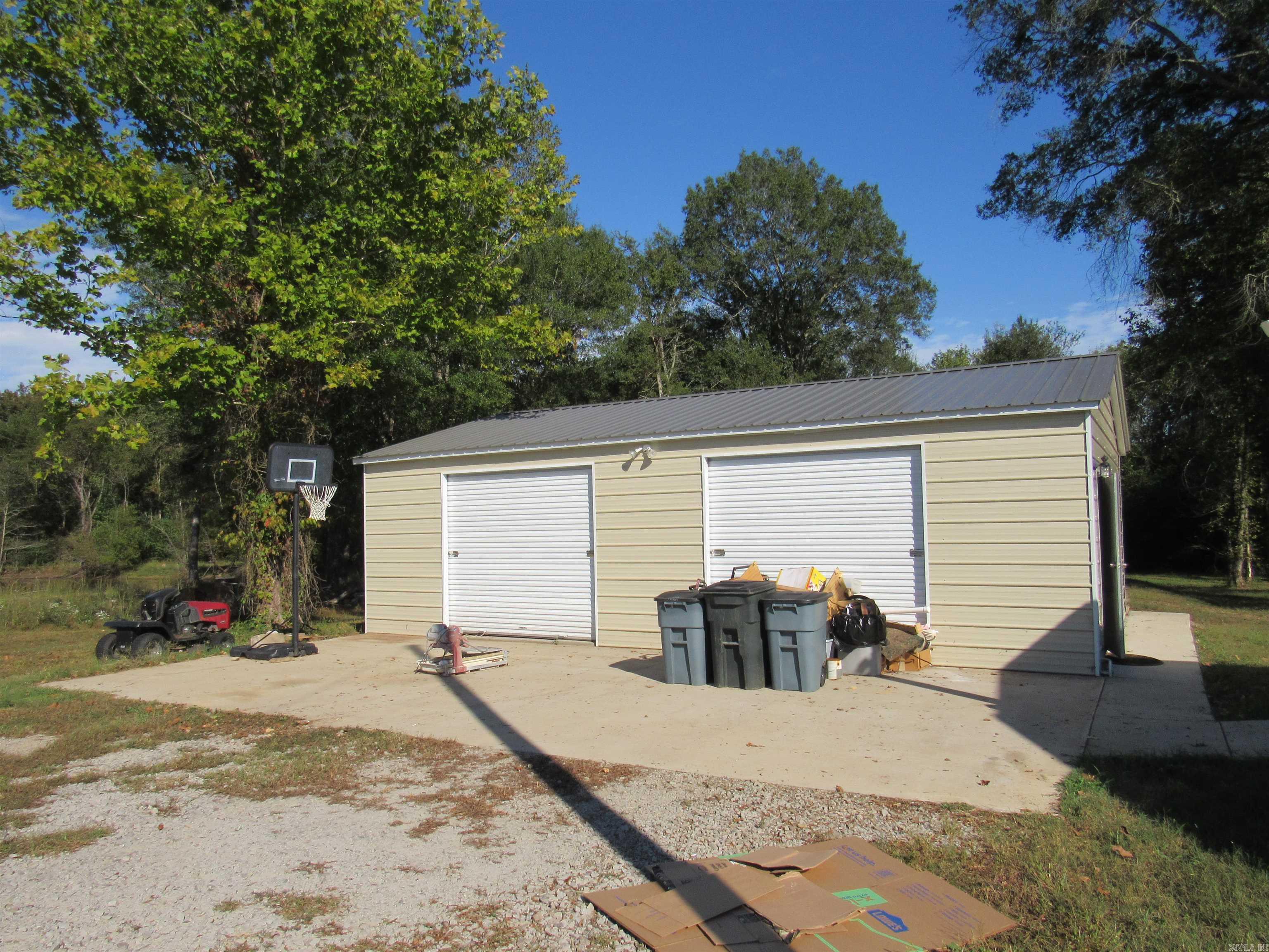 Metes & Bounds - Residential Lease