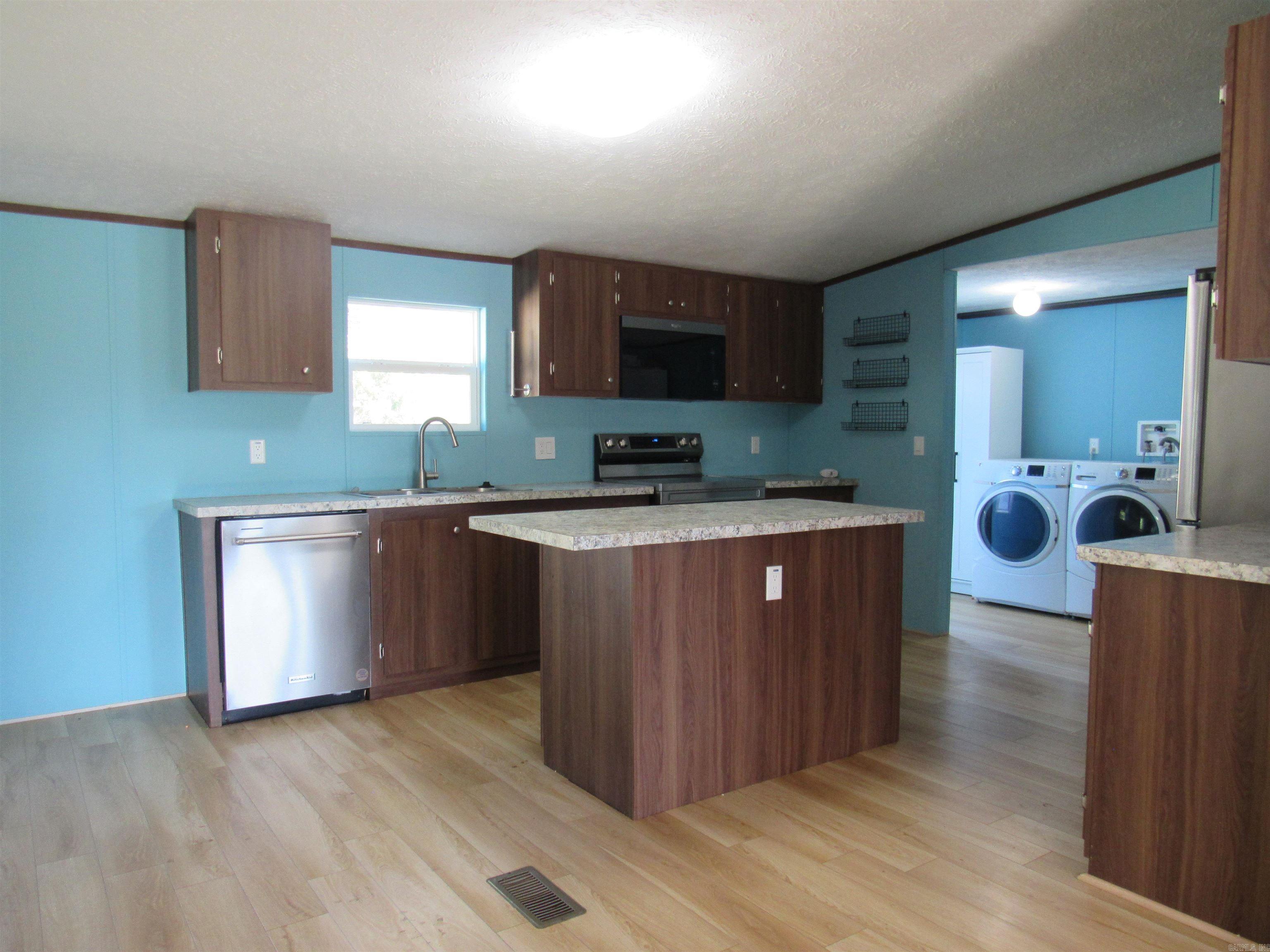 Metes & Bounds - Residential Lease