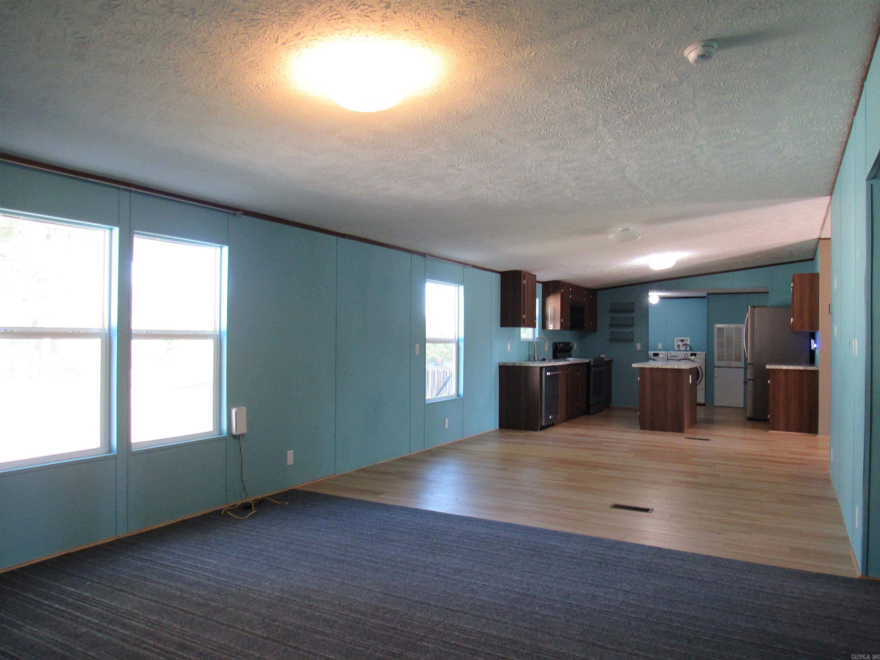 Metes & Bounds - Residential Lease