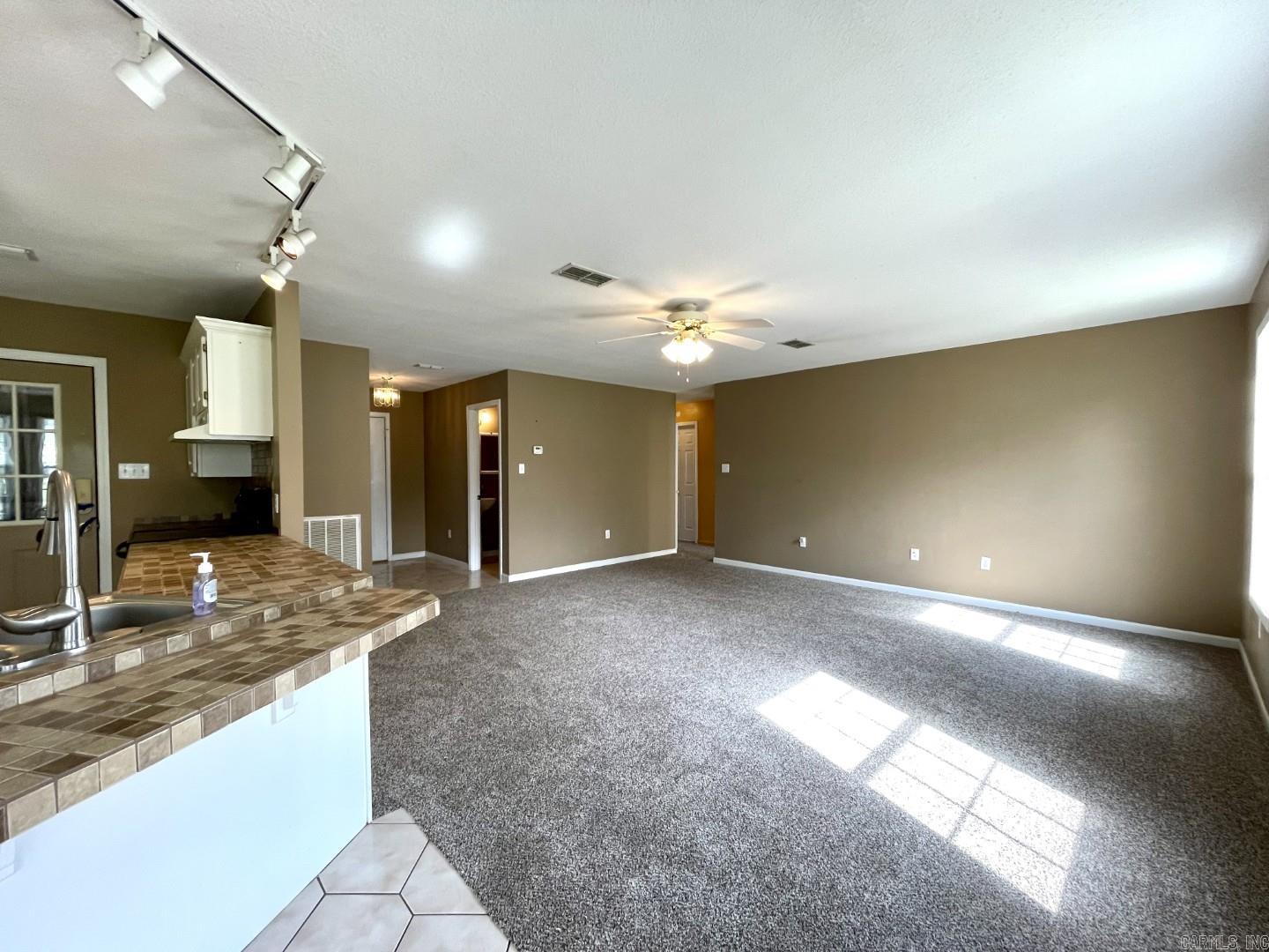 Main Place - Residential