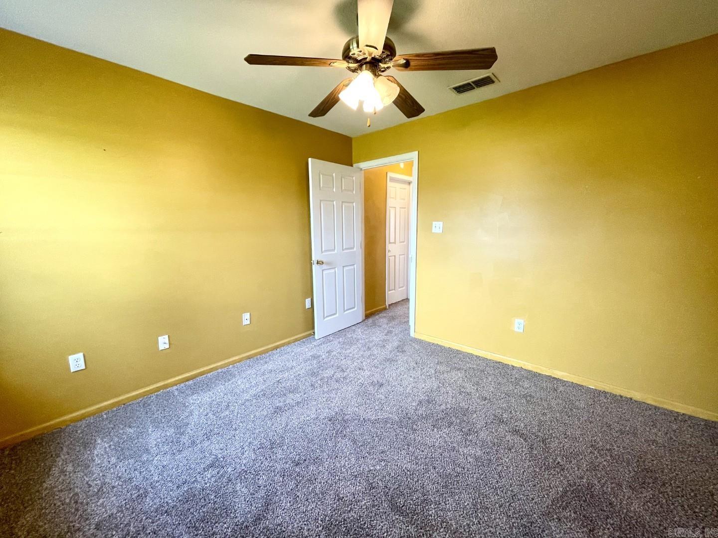 Main Place - Residential