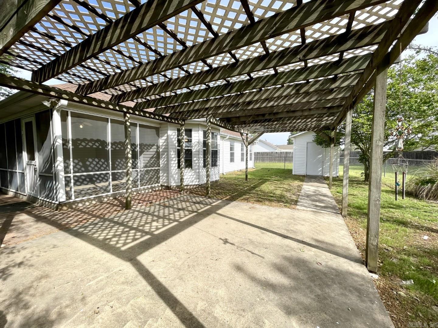 Main Place - Residential