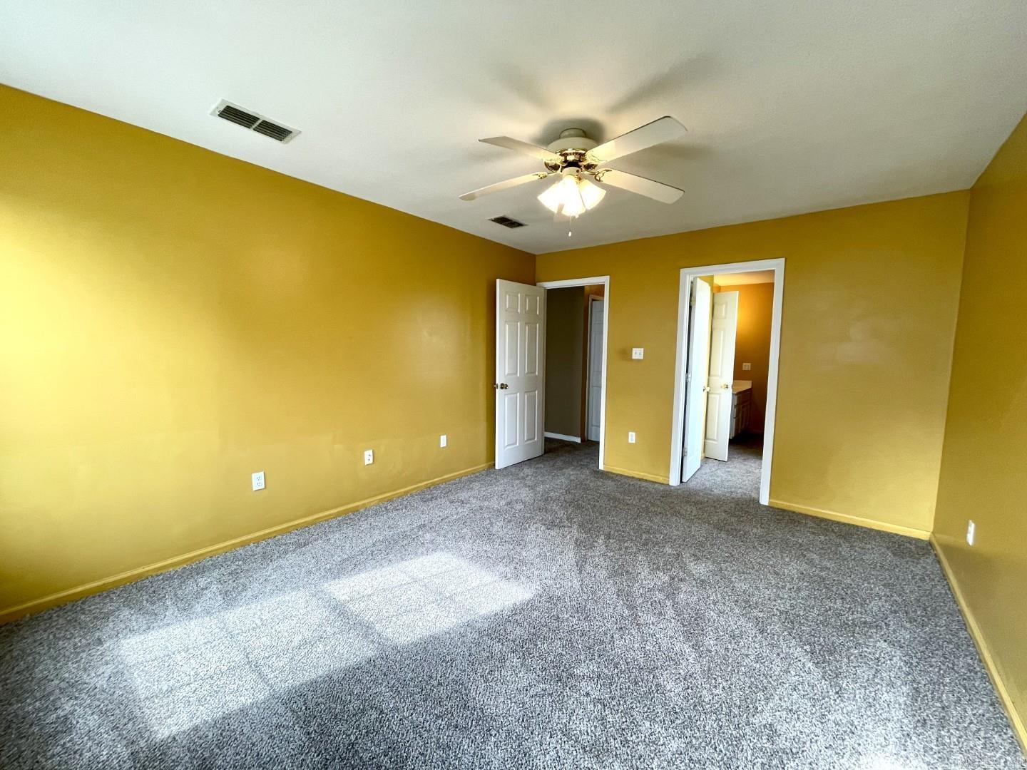 Main Place - Residential