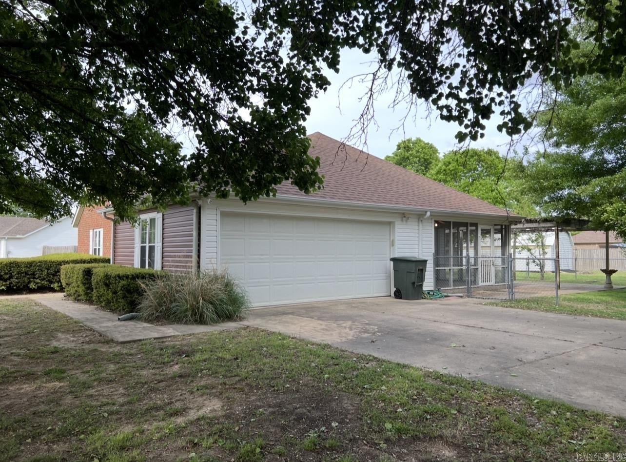 Main Place - Residential