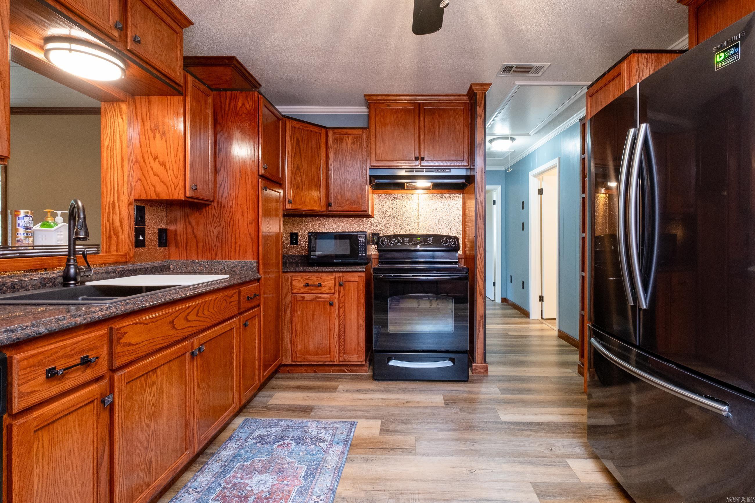 WESTWOOD - Residential