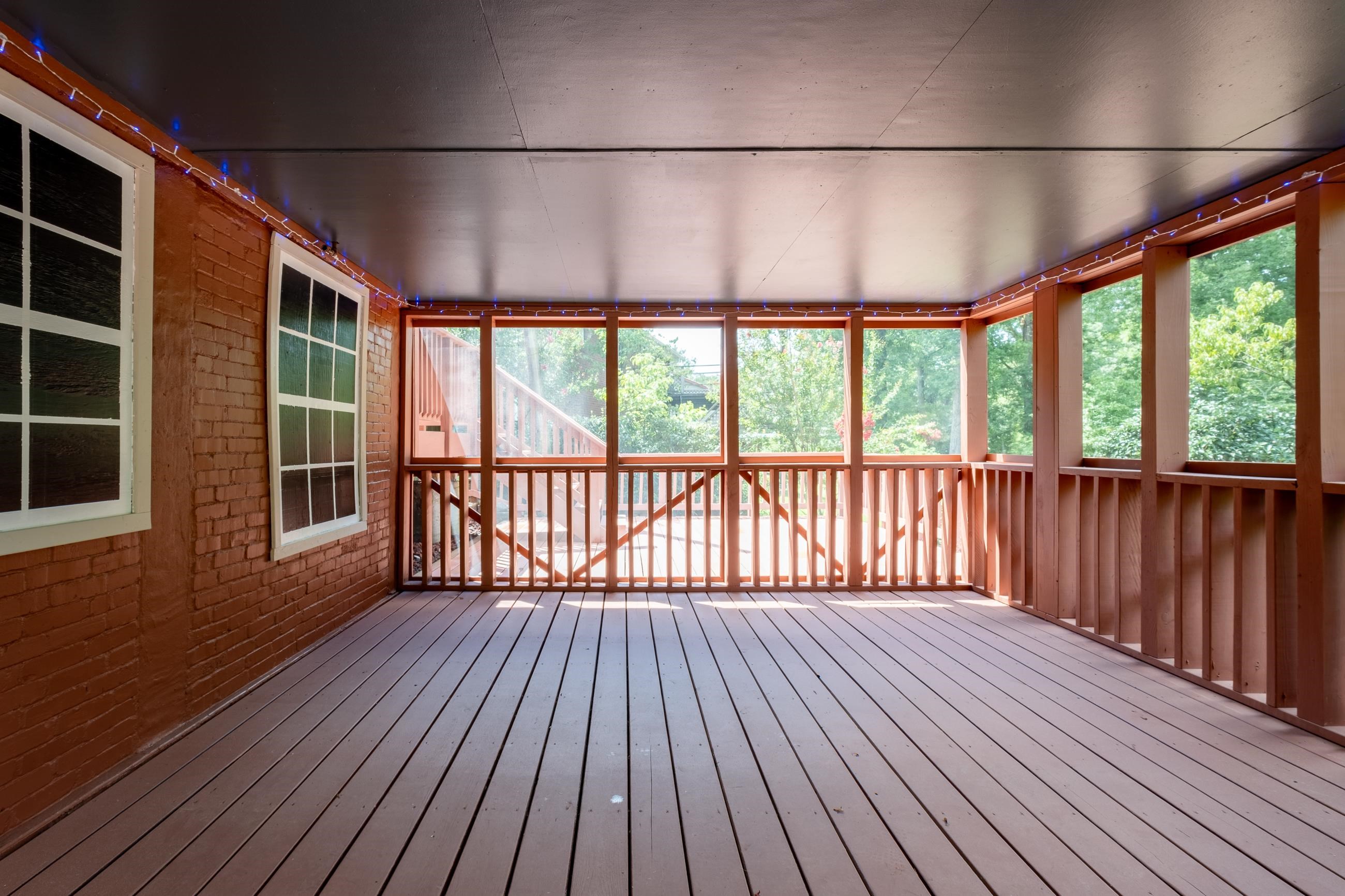 WESTWOOD - Residential